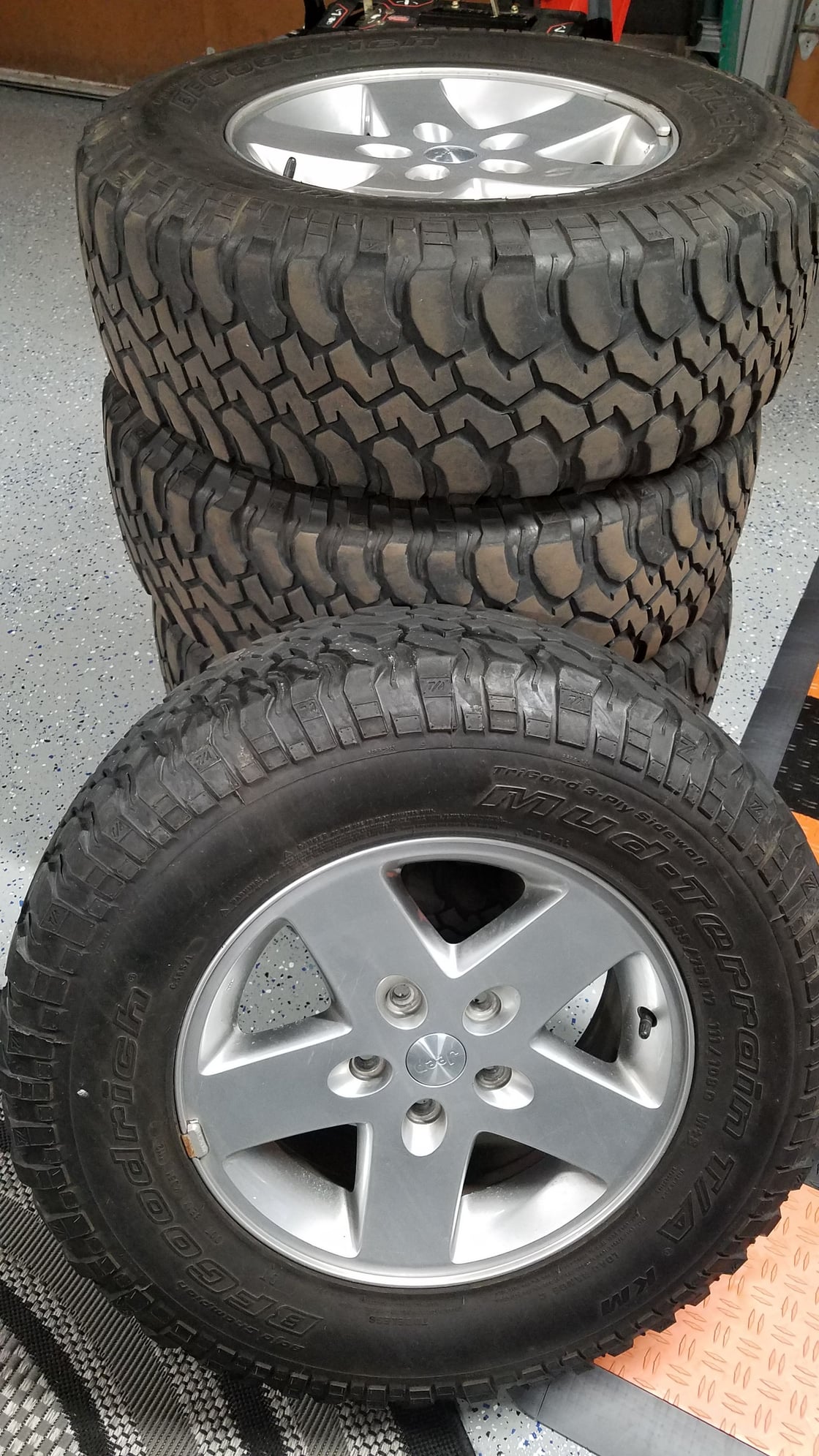 Wheels and Tires/Axles - Stock wheels & BFG Mud Terrain LT255/75R17 - NJ - Used - 2007 to 2017 Jeep Wrangler - West Milford, NJ 07421, United States