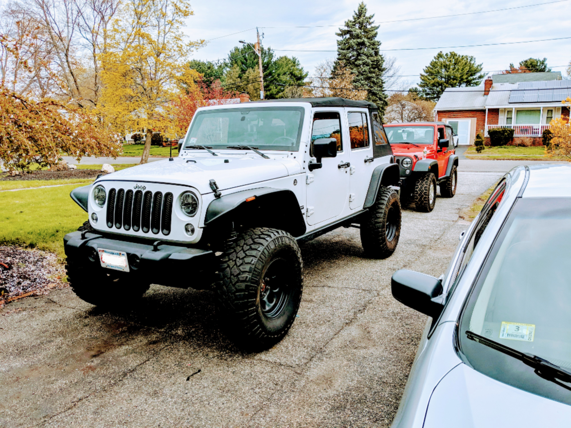 white jku lifted