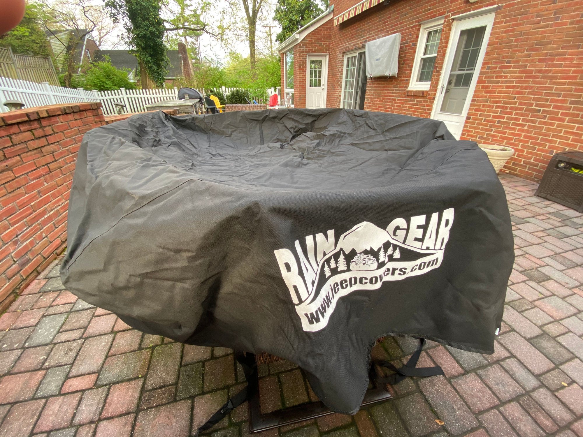 Rain Gear Trail Cover for 2 Door JK & Quadratec Round Mirrors The top