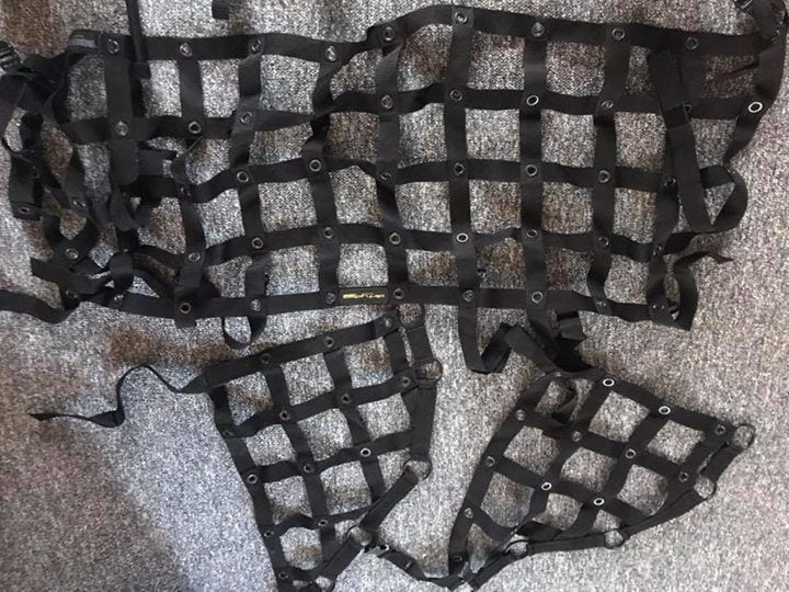 Accessories - Dirty Dog 4x4 cargo netting and pet divider - Used - East Bridgewater, MA 02333, United States