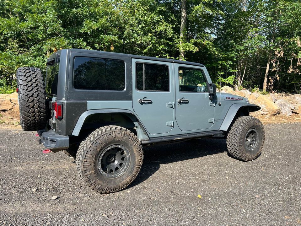 2014 Jeep Wrangler - 2014 Jeep Wrangler Rubicon, EVO Coilovers, 37s, Beadlocks - Used - VIN 1C4HJWFG2EL308185 - 85,000 Miles - 6 cyl - 4WD - Automatic - SUV - Gray - Killingworth, CT 06419, United States