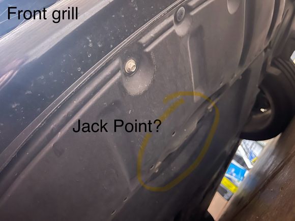 Apparent jack point highlighted yellow.