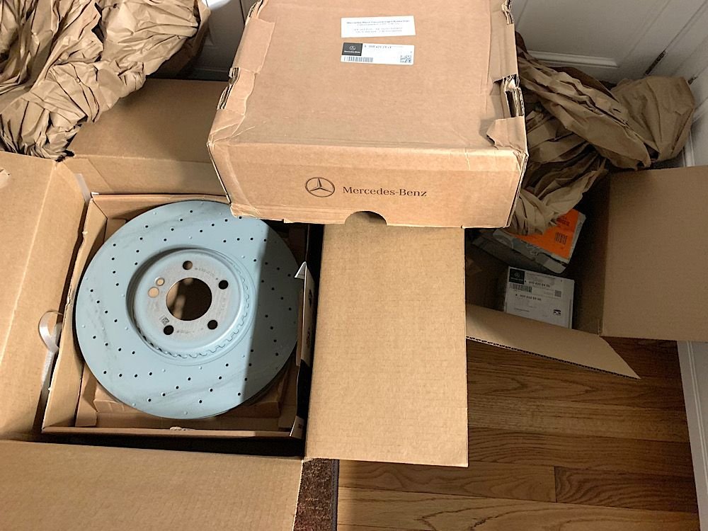 GLC 300 4MATIC Sport Package Brakes? Forums