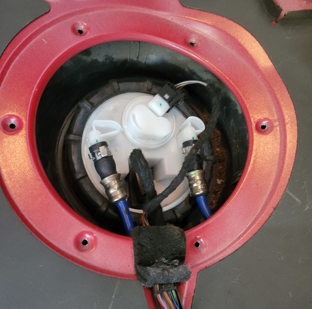 Fuel Smell > Leak over sending unit Forums