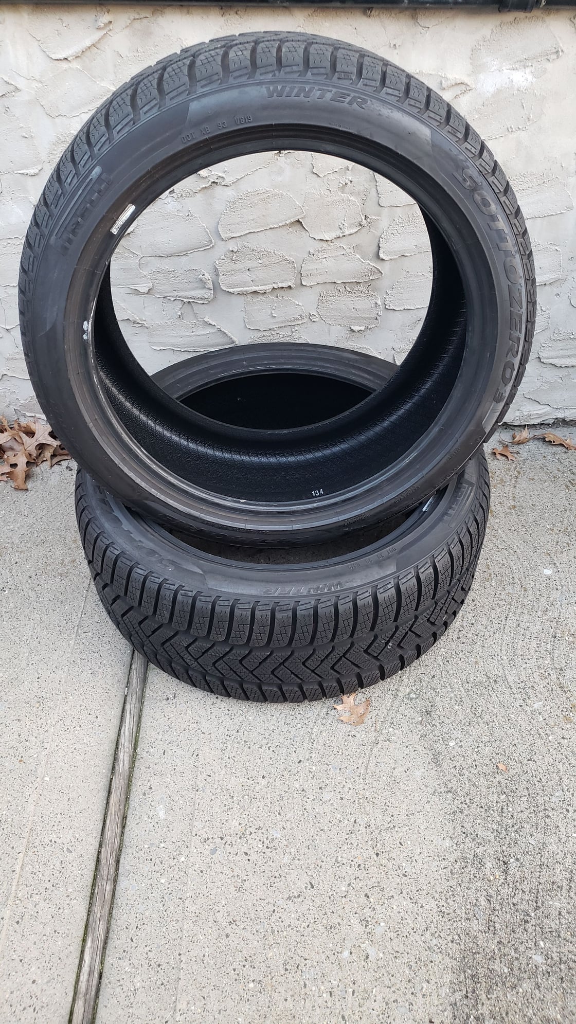 Wheels and Tires/Axles - PIRELLI WINTER SOTTOZERO 3 - SIZE: 245/40R19 - Used - All Years Mercedes-Benz All Models - Staten Island, NY 10312, United States