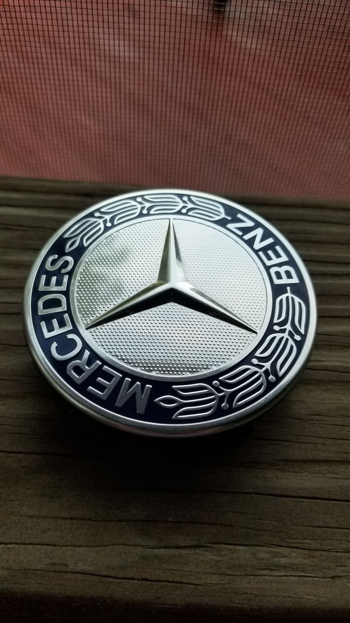 Exterior Body Parts - Black Mercedes-Benz Hood Emblem 0008171701 & Wheel cap 17140001255337 - New - 2015 to 2020 Mercedes-Benz C-Class - Falls Church, VA 22042, United States