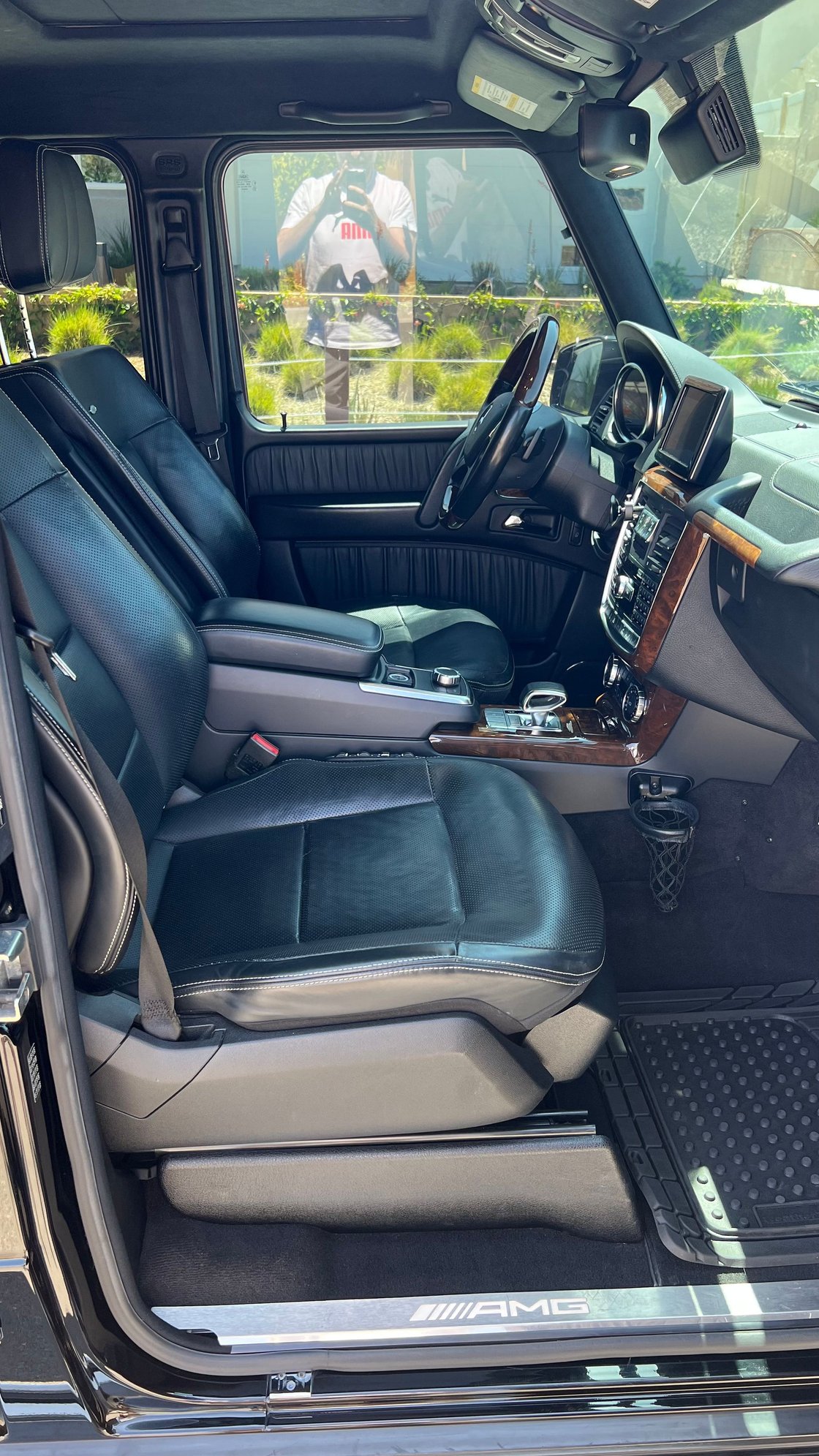 2014 Mercedes-Benz G63 AMG - 2014 Mercedes-Benz G-Wagen G63 AMG 77k miles Excellent Condition - Used - VIN WDCYC7DF6EX221340 - 8 cyl - 4WD - Automatic - SUV - Black - Santa Clarita, CA 91350, United States