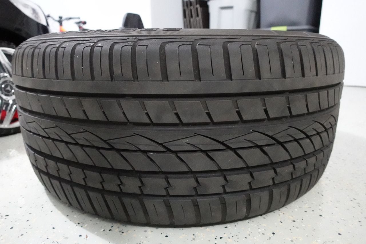 Wheels and Tires/Axles - GL500/GLS550 Stock Continental Cross Contact UHP Tire - Used - 2017 to 2019 Mercedes-Benz GLS550 - 2013 to 2017 Mercedes-Benz GL500 - New York, NY 10007, United States