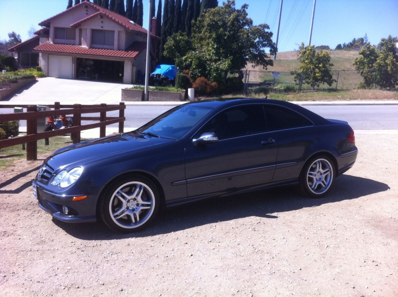 2008 Mercedes-Benz CLK550 - F/S 2008 CLK550 - Used - VIN WDBTJ72H58F244952 - 124 Miles - 8 cyl - 2WD - Automatic - Coupe - Gray - Reno/sparks, NV 89436, United States