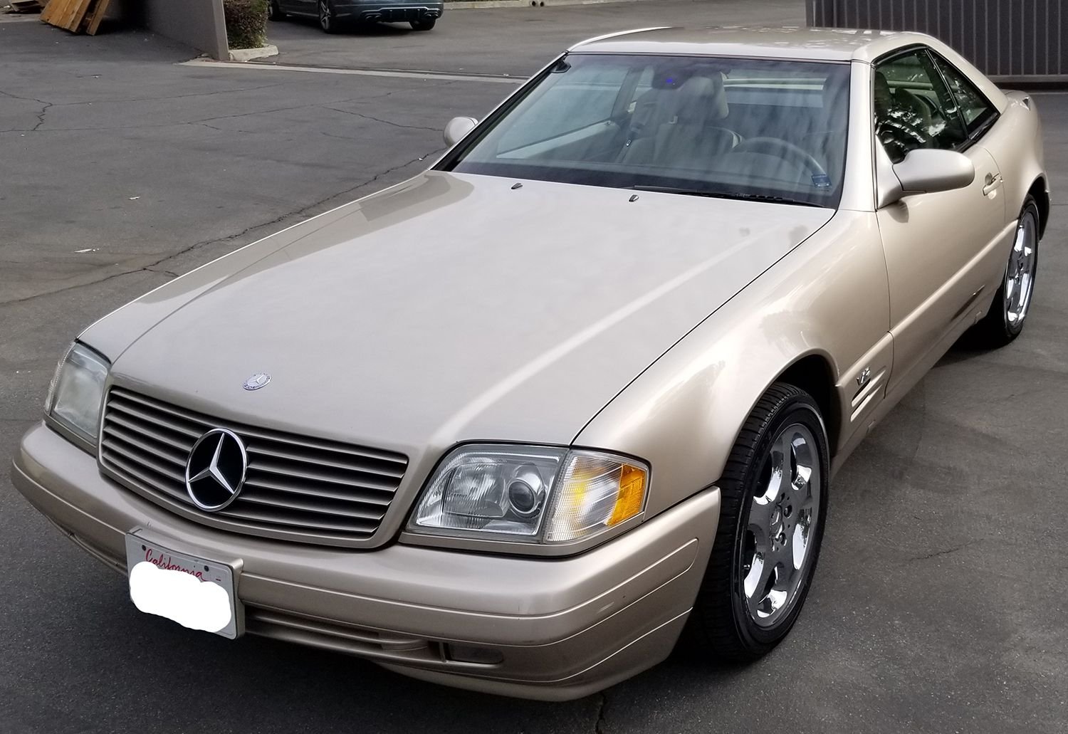 2000 Mercedes-Benz SL600 - 2000 Mercedes Benz SL600 V12 Convertible - Used - VIN WDBFA76F5YF192115 - 94,200 Miles - 12 cyl - 2WD - Automatic - Convertible - Gold - San Dimas, CA 91773, United States