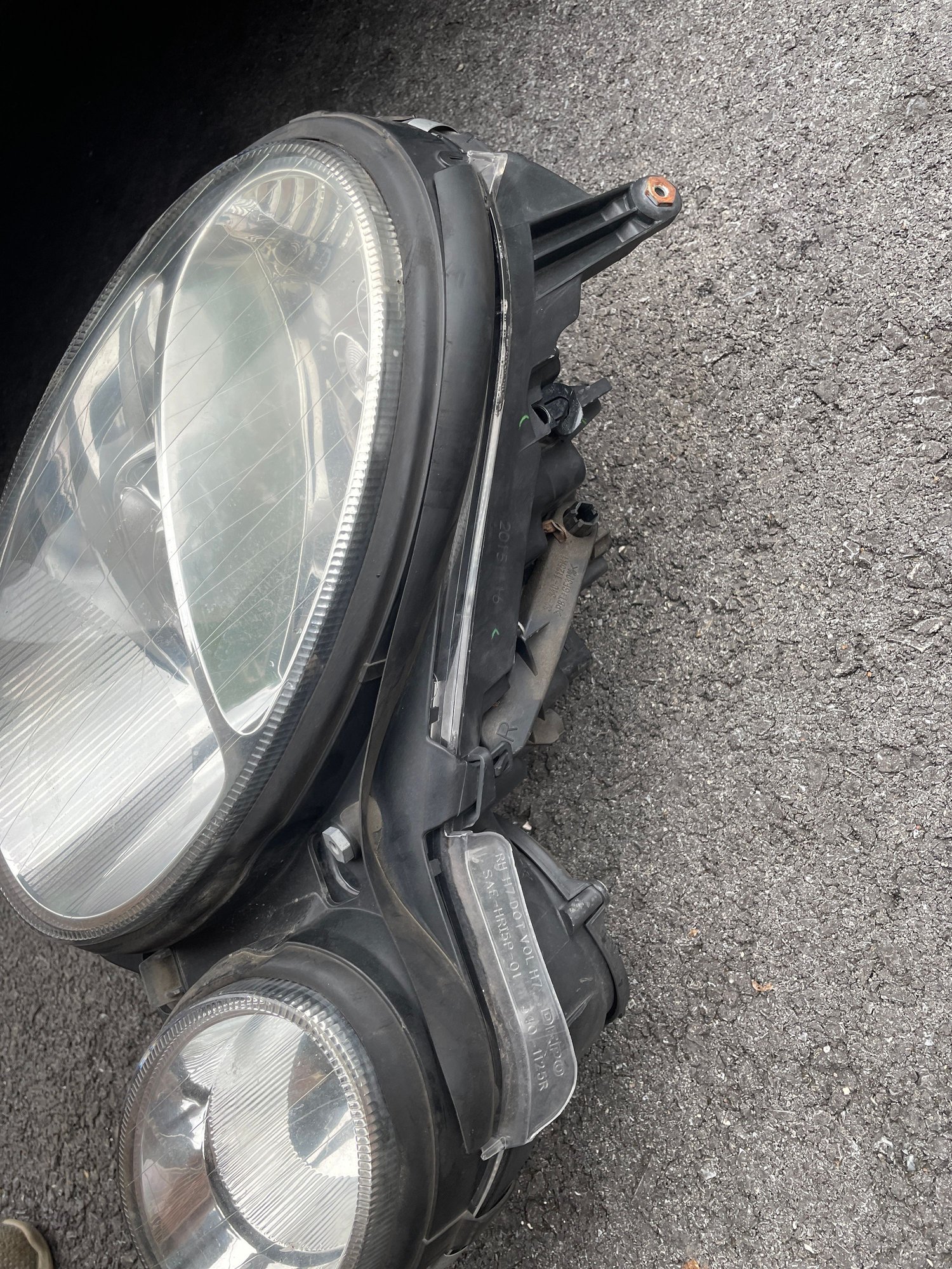 Lights - W211 headlights - Used - 2002 to 2006 Mercedes-Benz E-Class - Hummelstown, PA 17036, United States