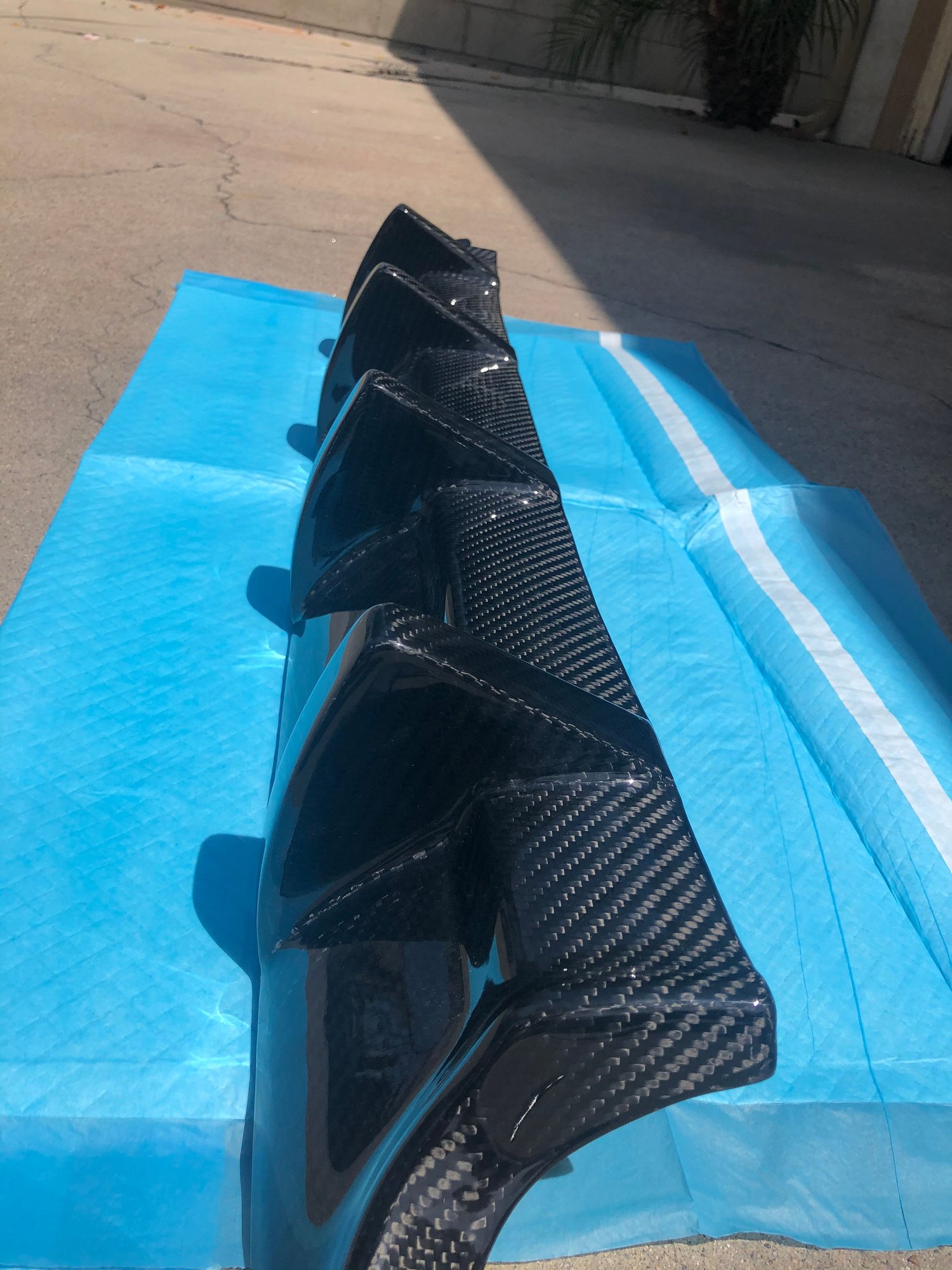 Exterior Body Parts - W211 E55/E63 4-Fin Carbon Fiber Rear Diffuser - New - 2006 to 2009 Mercedes-Benz E63 AMG - 2003 to 2006 Mercedes-Benz E55 AMG - Van Nuys, CA 91411, United States
