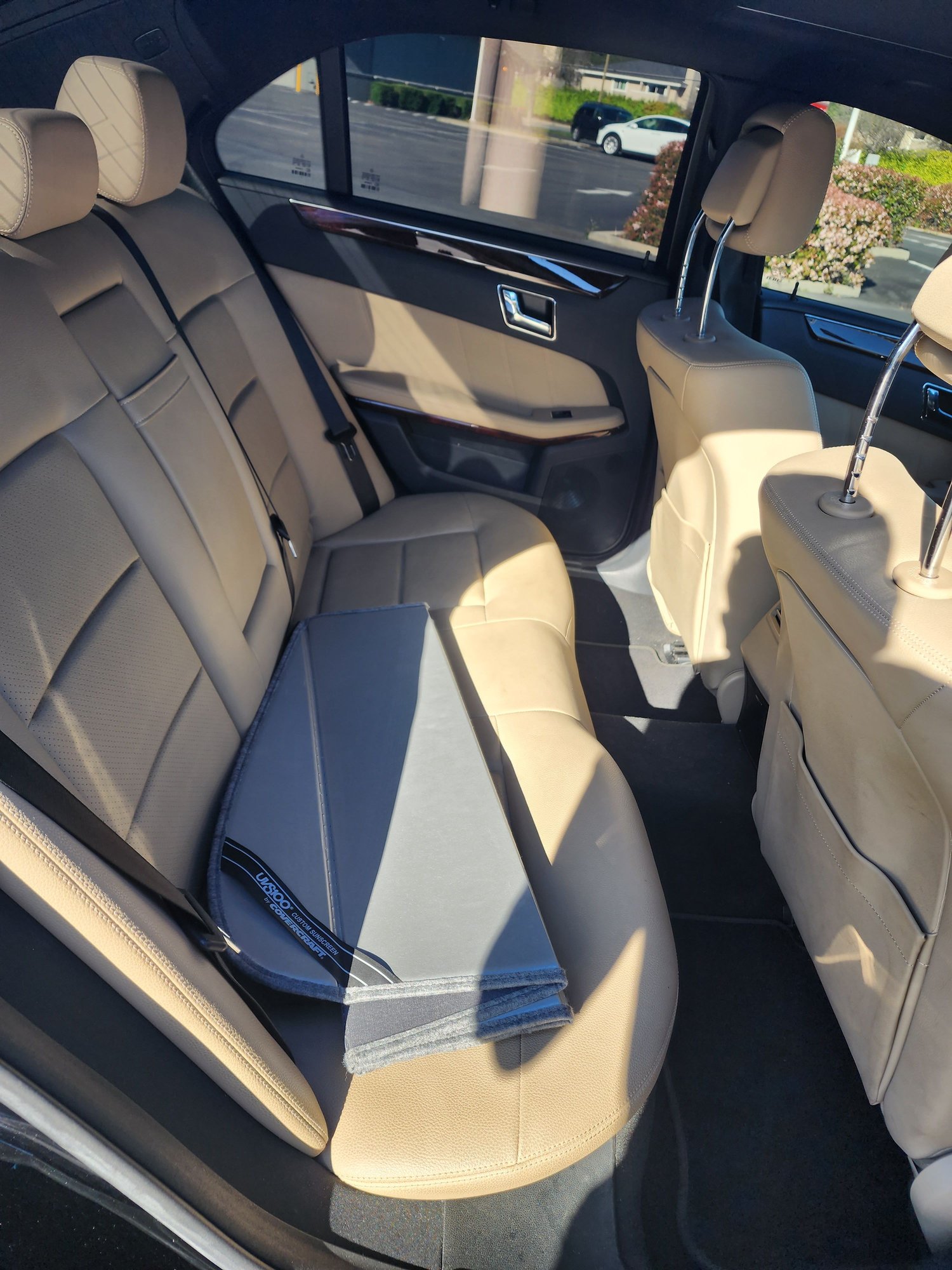 2010 Mercedes-Benz E350 - Mercedes E350 2010 - Used - VIN WDDHF5GB2AA197583 - 86,500 Miles - 6 cyl - Sedan - Black - San Jose, CA 95119, United States
