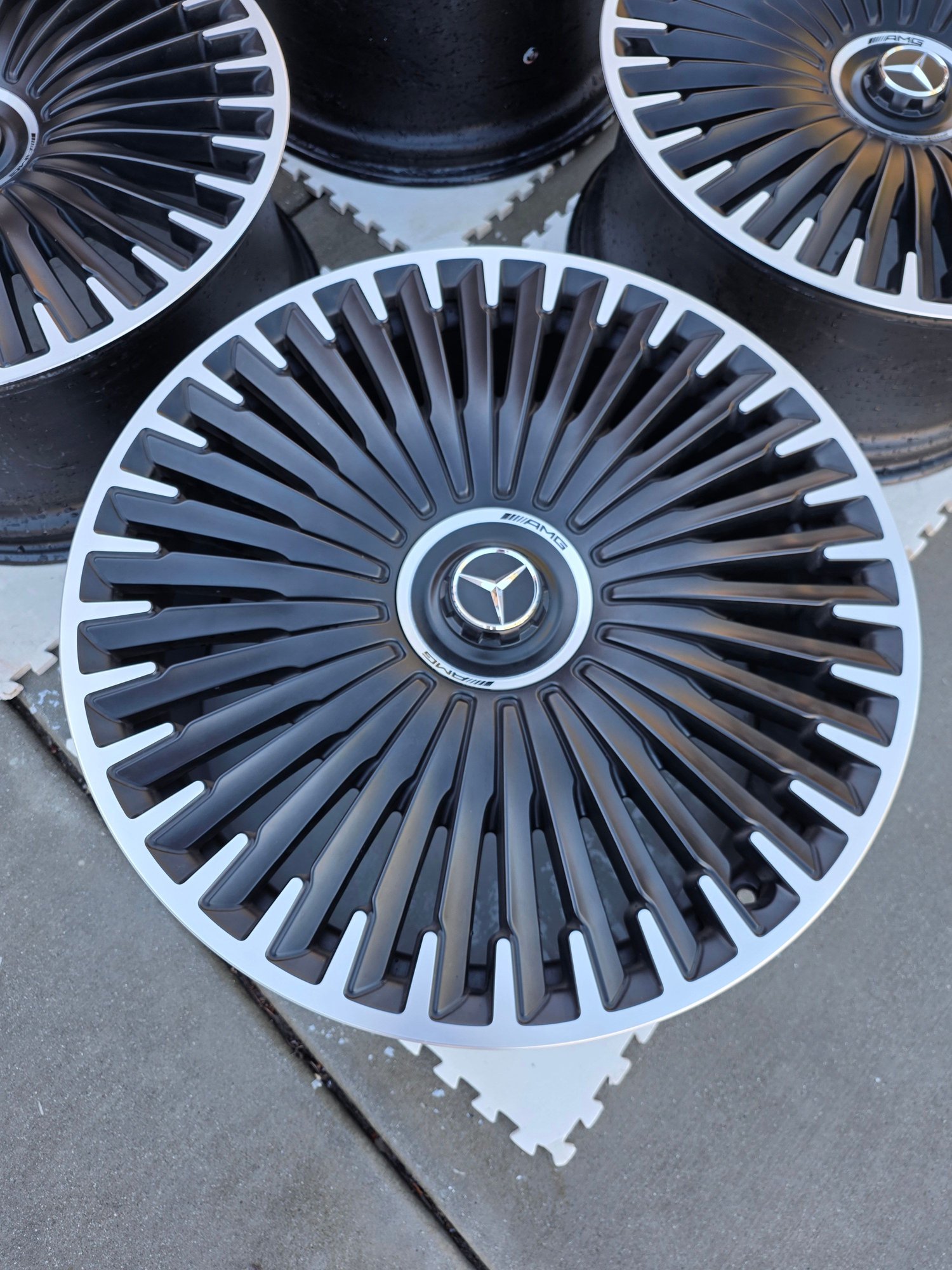 Wheels and Tires/Axles - 2024 OEM 22x10 AMG Turbine wheels - Used - -1 to 2026  All Models - -1 to 2026  All Models - Riverside, CA 92555, United States