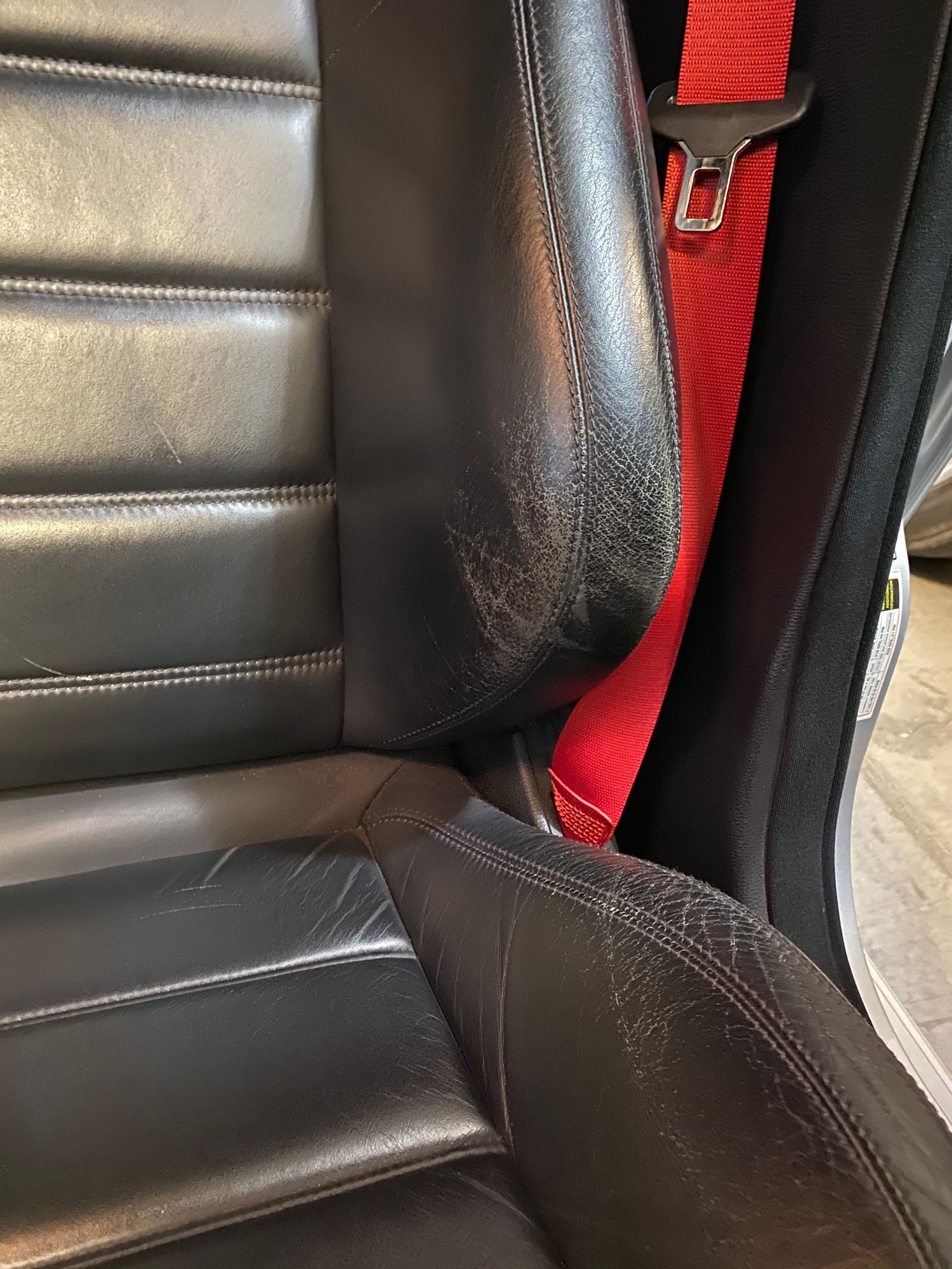 2009 Mercedes-Benz C63 AMG - 2009 C63 P30 - Used - VIN WDDGF77X29F265902 - 76,300 Miles - 8 cyl - 2WD - Automatic - Sedan - Silver - Napa, CA 94559, United States