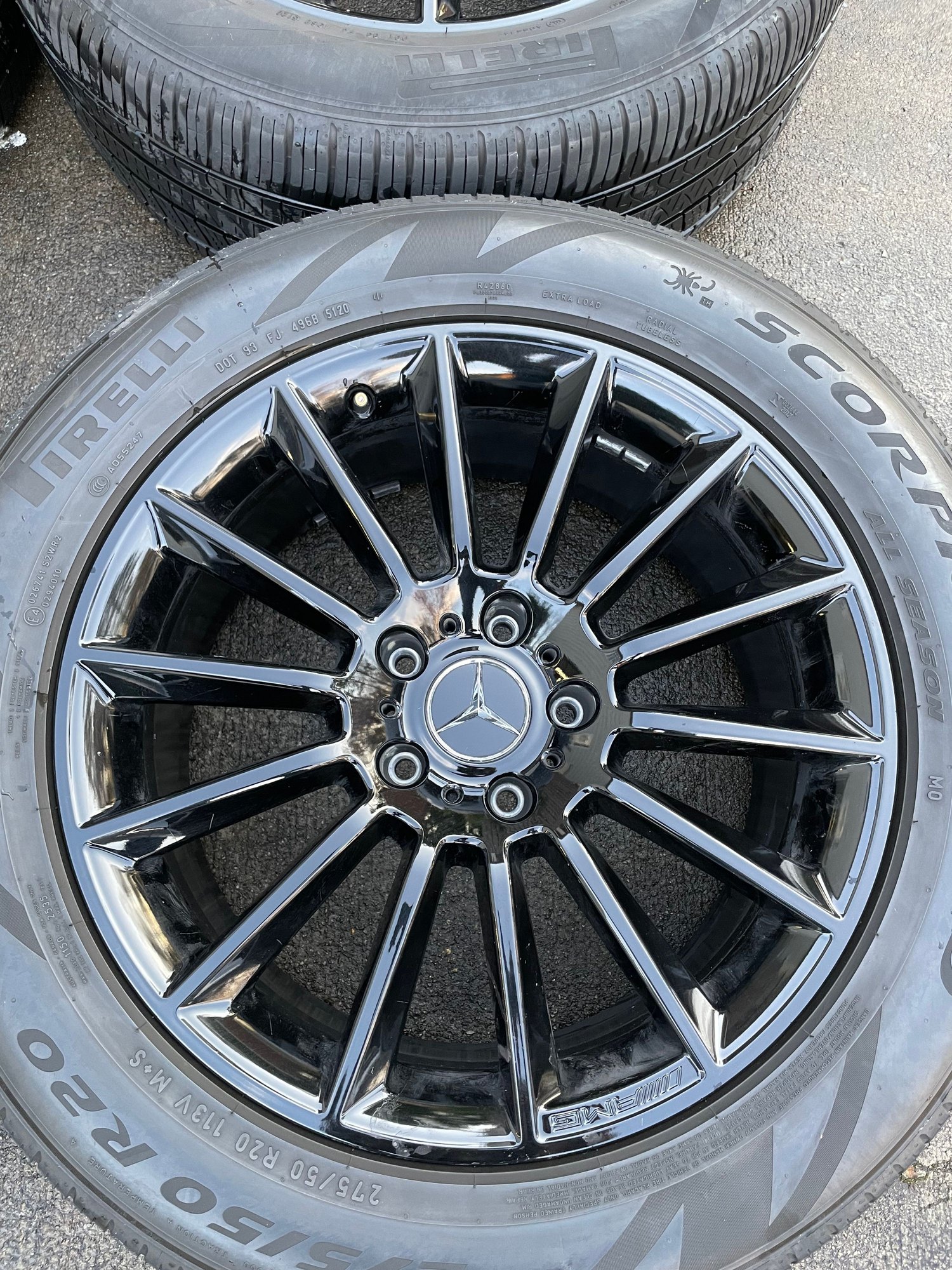 Wheels and Tires/Axles - 2020 G550 20” AMG Wheels & Tires - Used - 2004 to 2022 Mercedes-Benz G-Class - Buford, GA 30519, United States