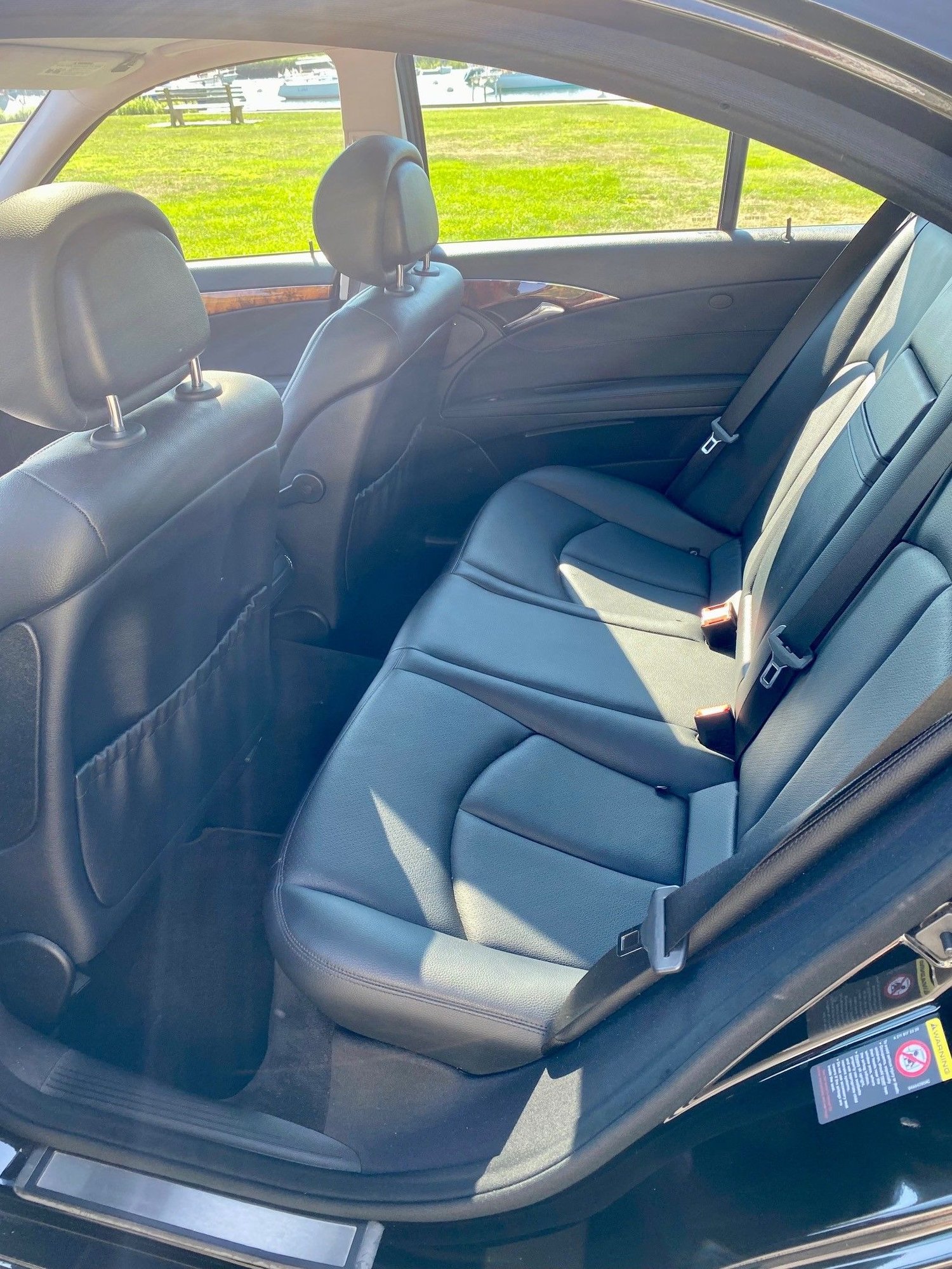2007 Mercedes-Benz E320 - 2007 Mercedes Benz E320 BlueTec Diesel - 2nd Owner - Used - VIN WDBUF22X97B155942 - 128,200 Miles - 6 cyl - 2WD - Automatic - Sedan - Black - Fairfield, CT 06824, United States