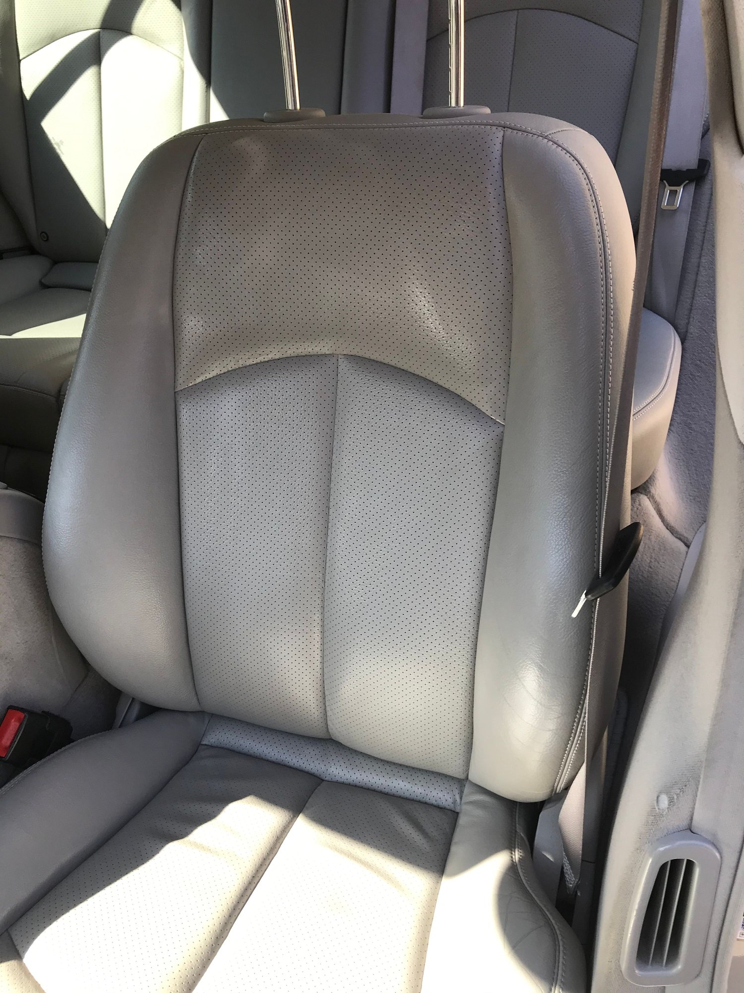 2005 Mercedes-Benz E500 - 2005 E500 Wagon for sale - Used - VIN WDBUH83J55X184393 - 60,000 Miles - 8 cyl - AWD - Automatic - Wagon - Silver - Indianapolis, IN 46246, United States