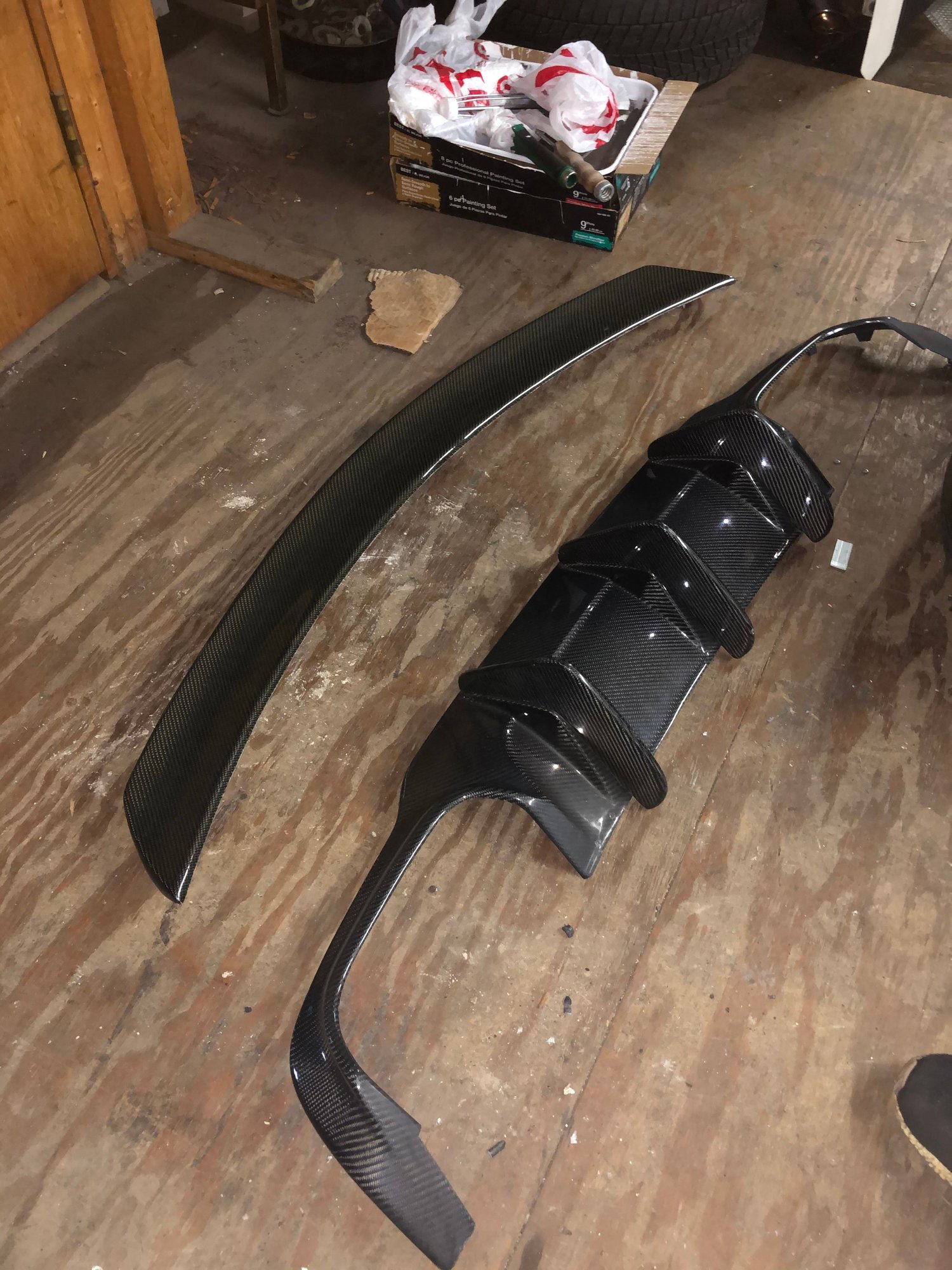 Exterior Body Parts - W204 carbon spoiler and diffuser + more - Used - 2009 to 2015 Mercedes-Benz C63 AMG - Boston, MA 02472, United States