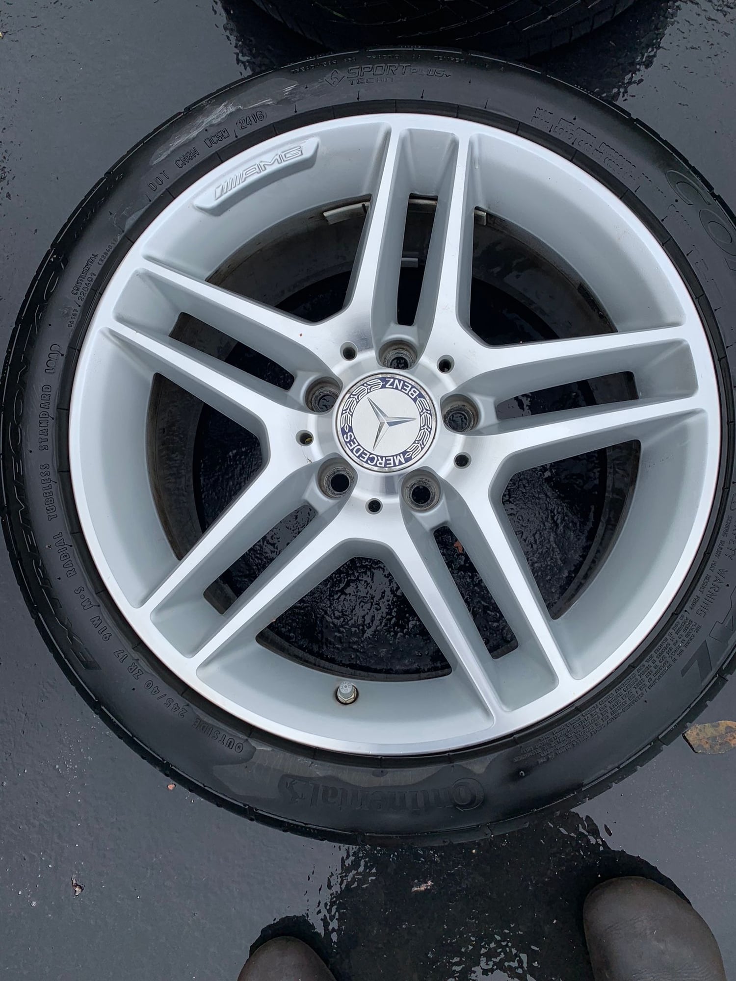 Wheels and Tires/Axles - 17in Mercedes AMG wheels - Used - 2010 to 2014 Mercedes-Benz C350 - 2011 to 2014 Mercedes-Benz C300 - Lindehurst, IL 60046, United States