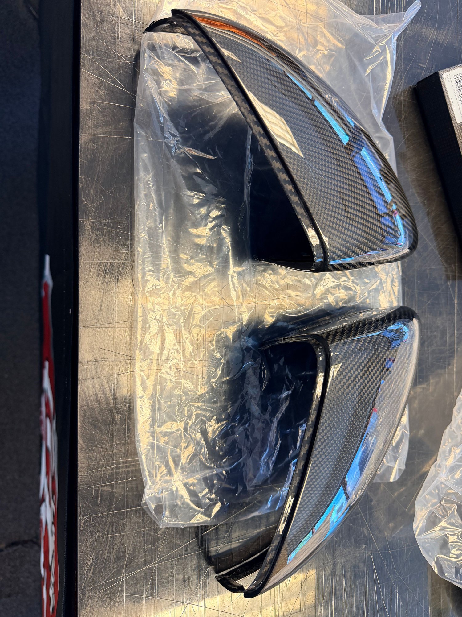 Accessories - Real Carbon fiber mirror caps - New - 2020 to 2025 Mercedes-Benz GLE63 AMG S - Chesterfield, MO 63005, United States