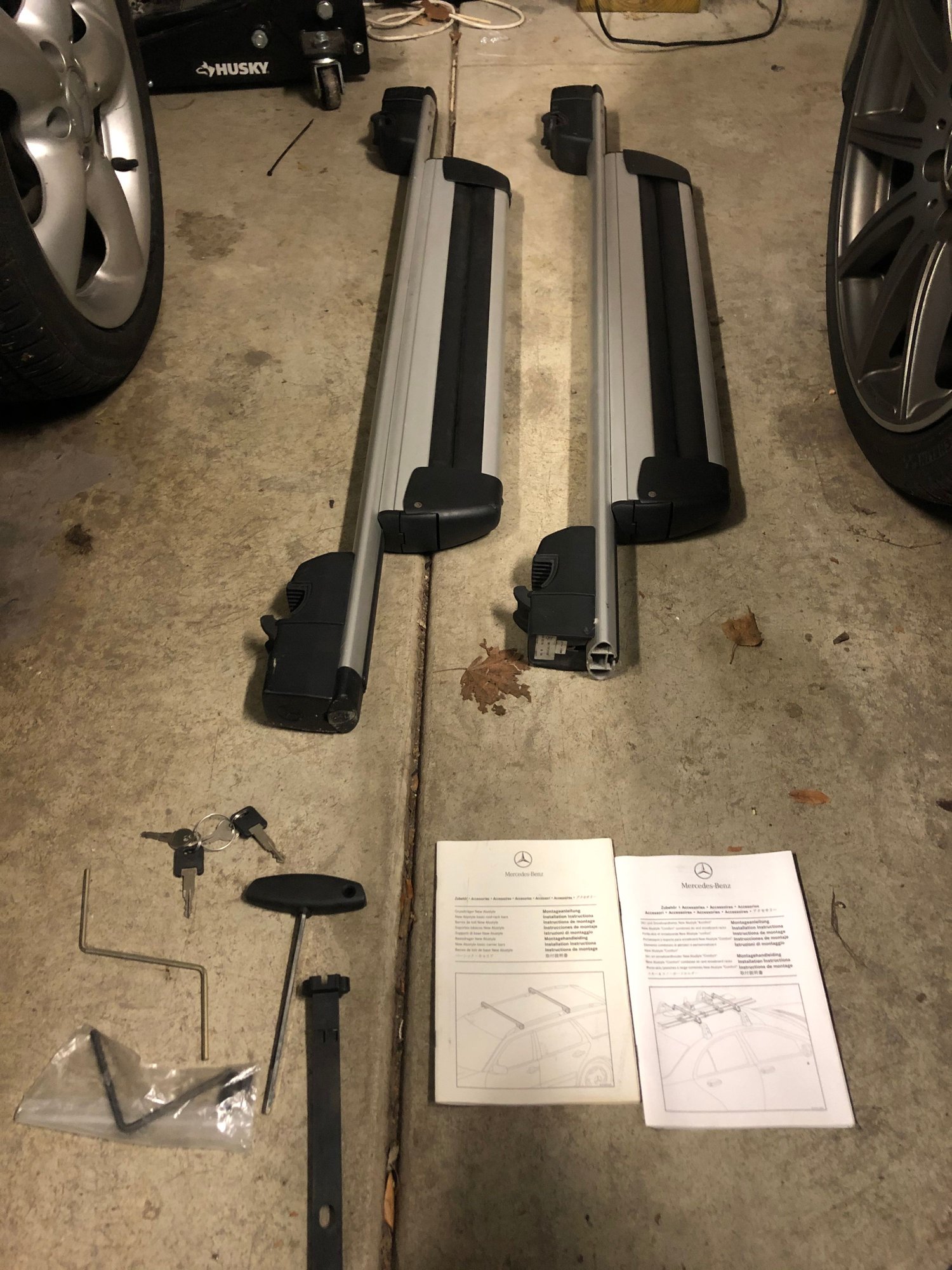 Accessories - Roof Carrier Rack / Ski Rack Carrier for Mercedes W203/S203 Wagon - $150 OBO - Used - 0  All Models - Chicago, IL 60622, United States