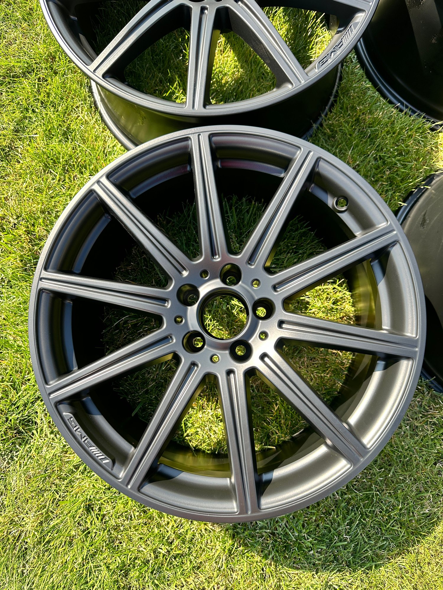 Wheels and Tires/Axles - 19” Factory CLS 63 AMG 10 Spoke wheel - Used - 2012 to 2016 Mercedes-Benz CL63 AMG - 2012 to 2016 Mercedes-Benz CL550 - 2010 to 2016 Mercedes-Benz E63 AMG - 2010 to 2016 Mercedes-Benz E63 AMG S - 2010 to 2016 Mercedes-Benz E550 - Columbus, OH 43213, United States