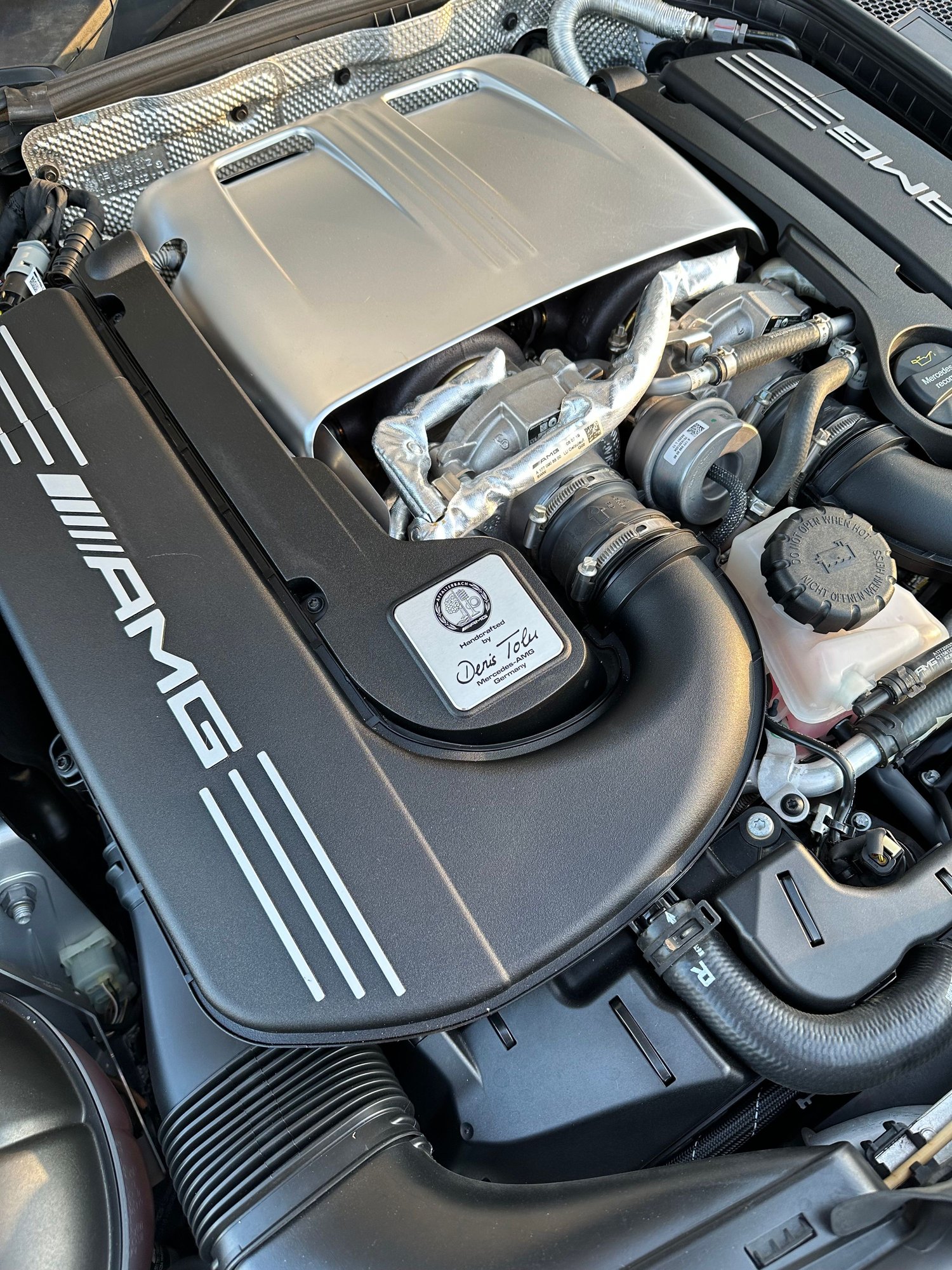 2020 Mercedes-Benz C63 AMG - Clean title, Accident Free w205 C63 for Sale - Used - VIN 55SWF8GB7LU330897 - 33,900 Miles - 8 cyl - 2WD - Automatic - Sedan - Silver - Naperville, Illinois, IL 60440, United States