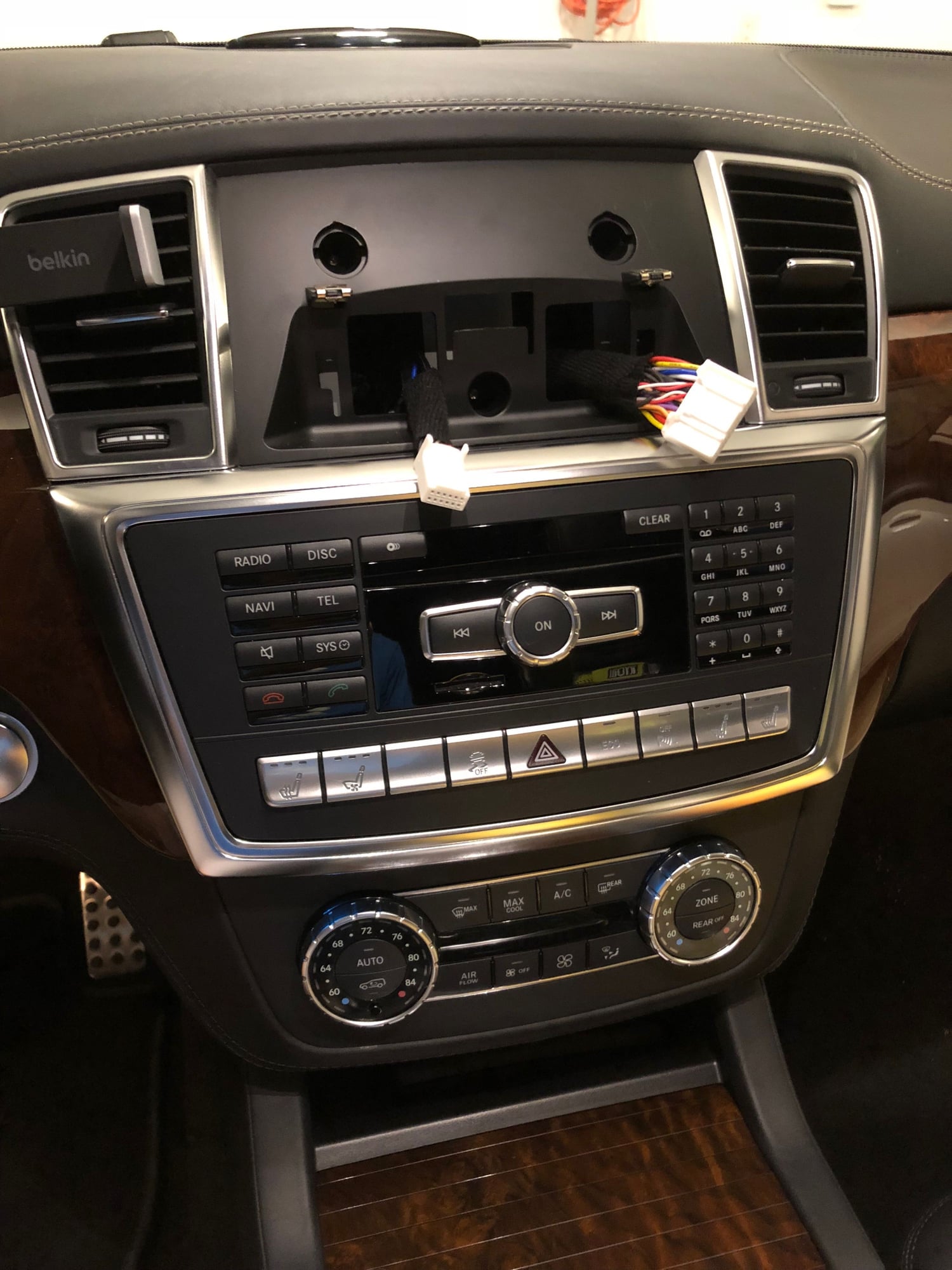Audio Video/Electronics - Mercedes Benz ML-Class & GL-Class: 2012-2015 Screen Retrofit 9" - Used - Peoria, IL 61615, United States