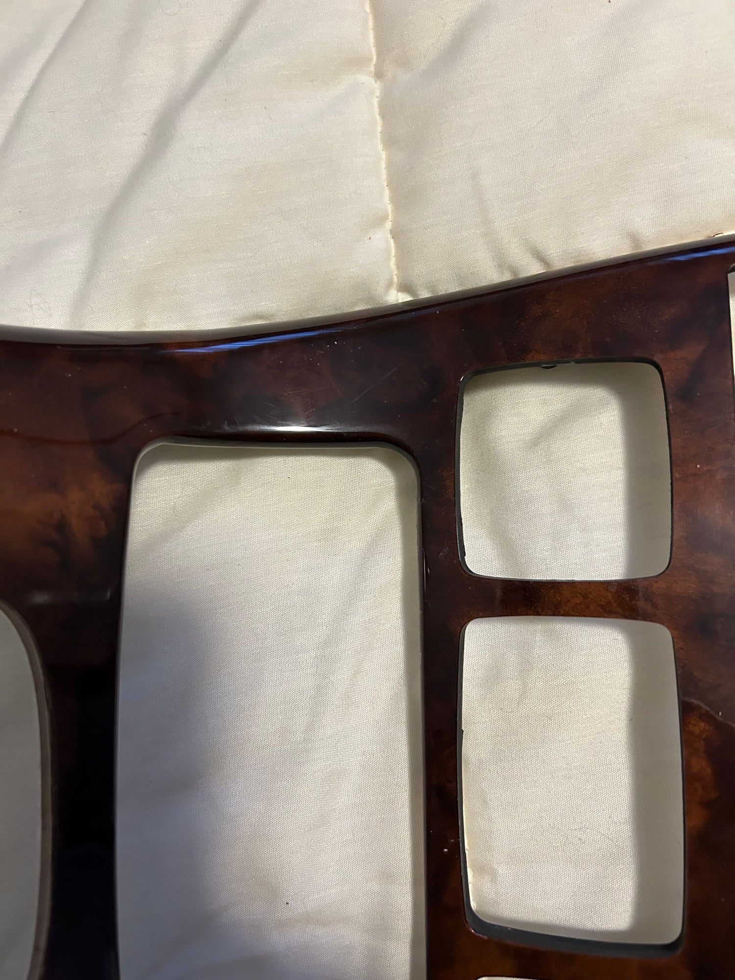 Interior/Upholstery - 00-06 Mercedes CL Class W215 Center Console Wood Trim 2156805639 - Used - 2000 to 2005 Mercedes-Benz CL500 - Canton, MI 48187, United States