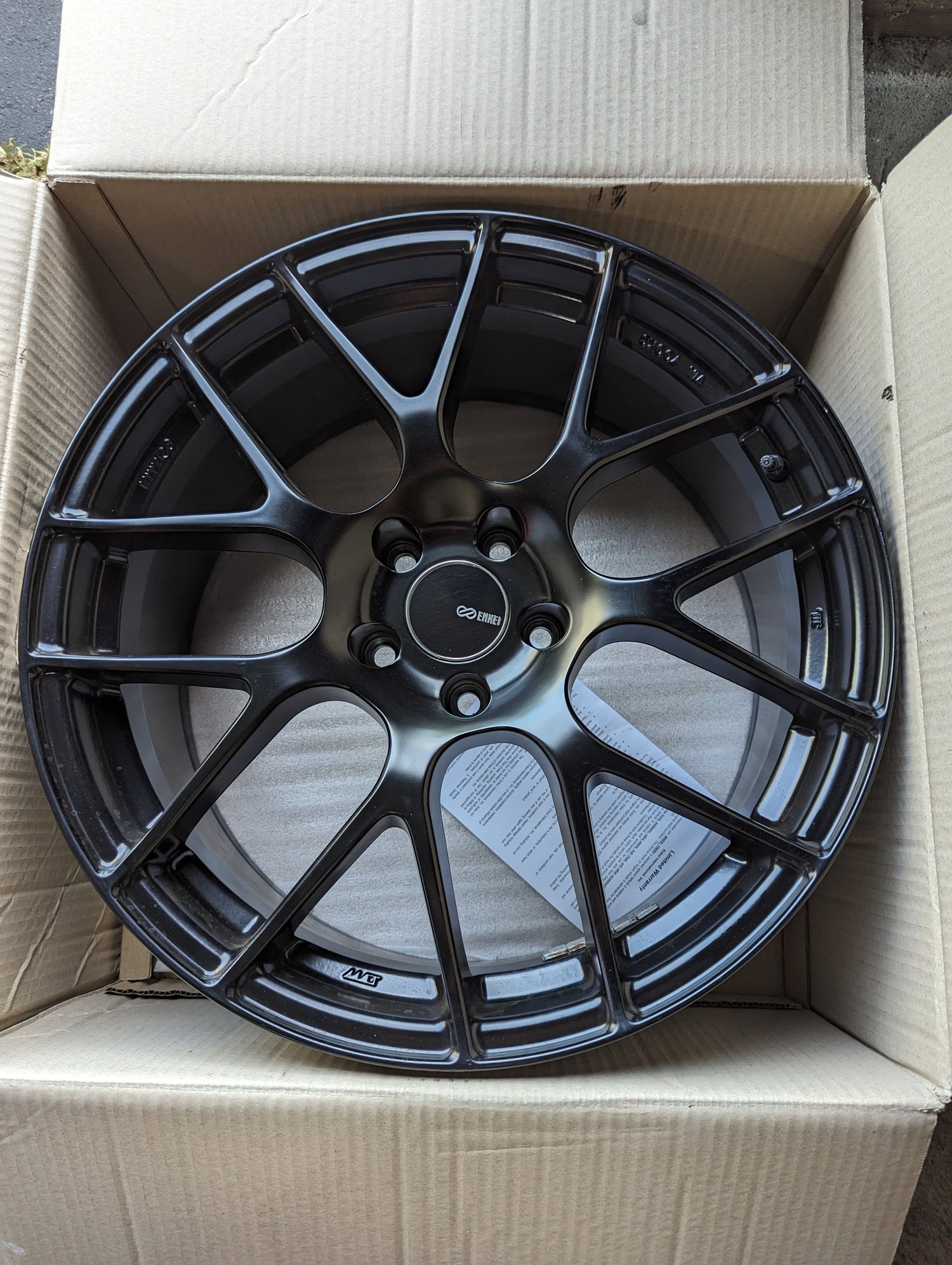 19" Black Enkei Raijin 5x112 wheels with TPMS and lug bolts MBWorld