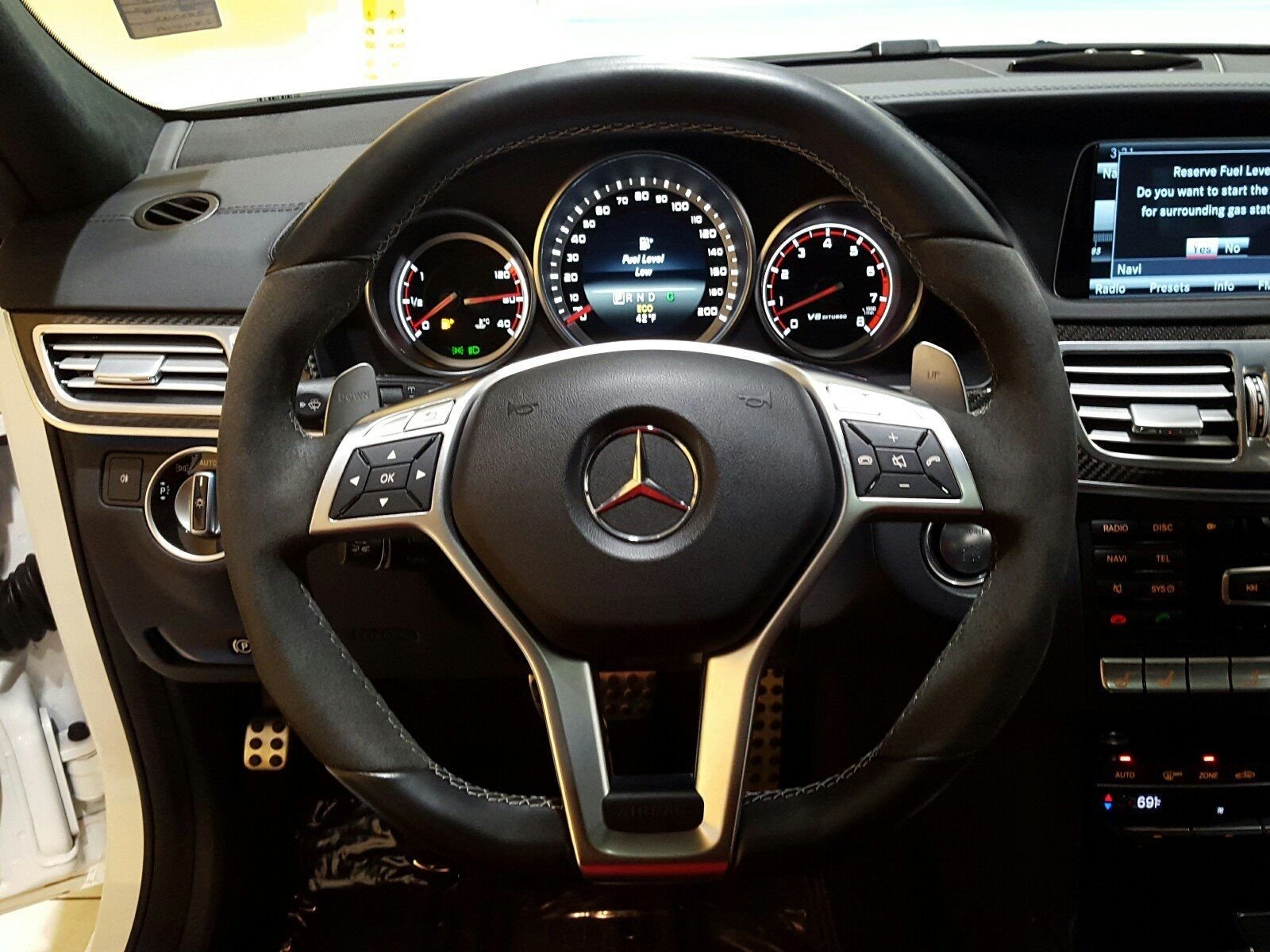 2014 Mercedes-Benz E63 AMG S - 2014 E63 S AMG Wagon White/Black, CCB's and Lots of CF - Used - VIN WDDHH7GB8EB069127 - 8 cyl - AWD - Automatic - Wagon - White - Seattle, WA 98121, United States
