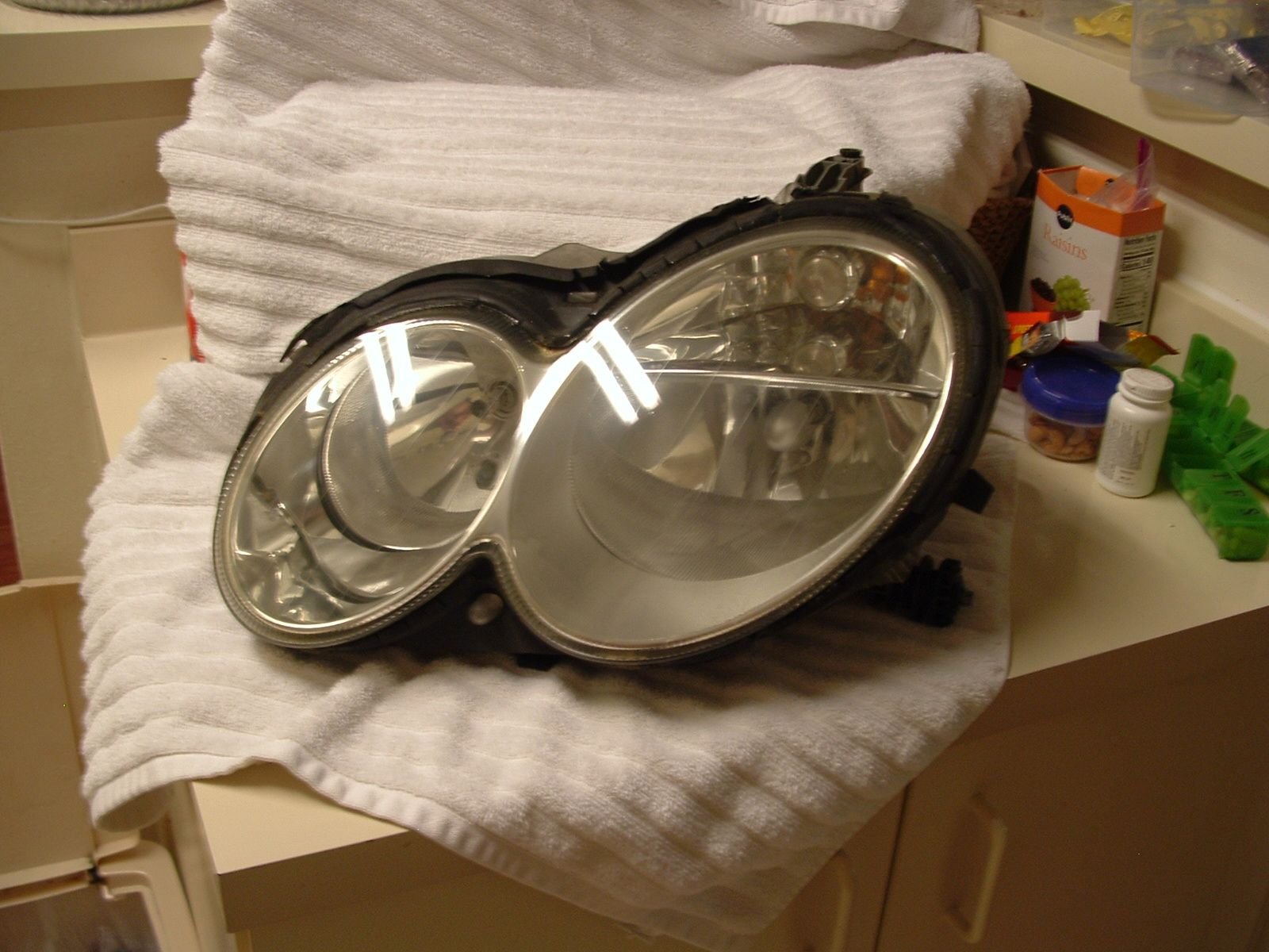 Lights - IMMACULATE DRIVER'S SIDE HEADLIGHT - Used - 2004 Mercedes-Benz CLK320 - Altamonte Springs, FL 32701, United States