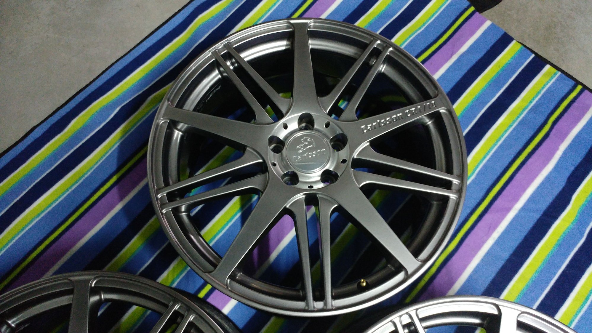 Wheels and Tires/Axles - Genuine CARLSSON CR1/10 19x8,5" x4 - Used - Warsaw, Poland