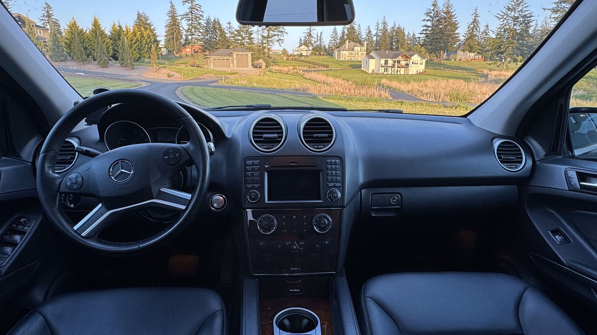 2009 Mercedes-Benz ML550 - Mercedes-Benz ML550 w/AMG Sport Package - Used - VIN 4JGBB72E29A480825 - 213,078 Miles - 8 cyl - AWD - Automatic - SUV - Black - Woodland, WA 98674, United States