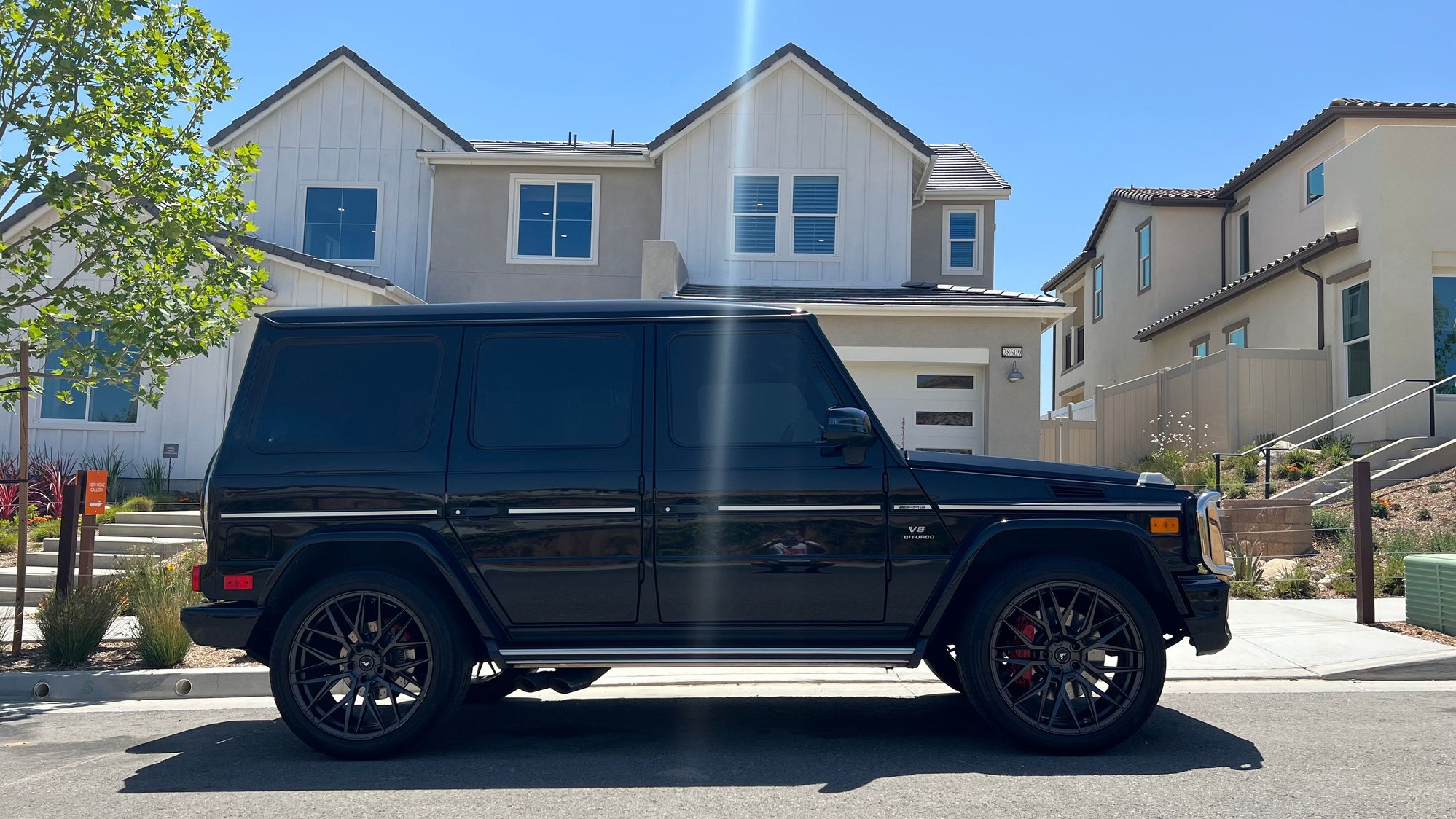 2014 Mercedes-Benz G63 AMG - 2014 Mercedes-Benz G-Wagen G63 AMG 77k miles Excellent Condition - Used - VIN WDCYC7DF6EX221340 - 8 cyl - 4WD - Automatic - SUV - Black - Santa Clarita, CA 91350, United States