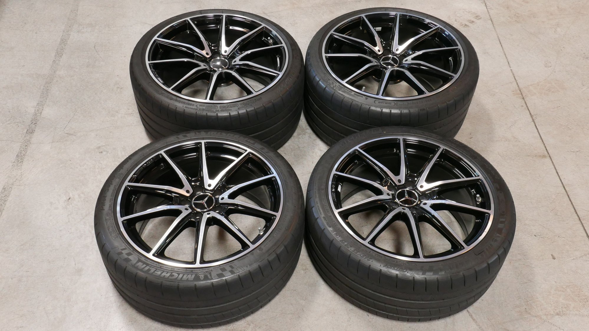 Wheels and Tires/Axles - 19" front/20" rear AMG twin 5-spoke w/ Michelin Pilot PSS Tires - Used - 2016 to 2018 Mercedes-Benz AMG GT - 2010 to 2015 Mercedes-Benz SLS AMG - Culver City, CA 90232, United States