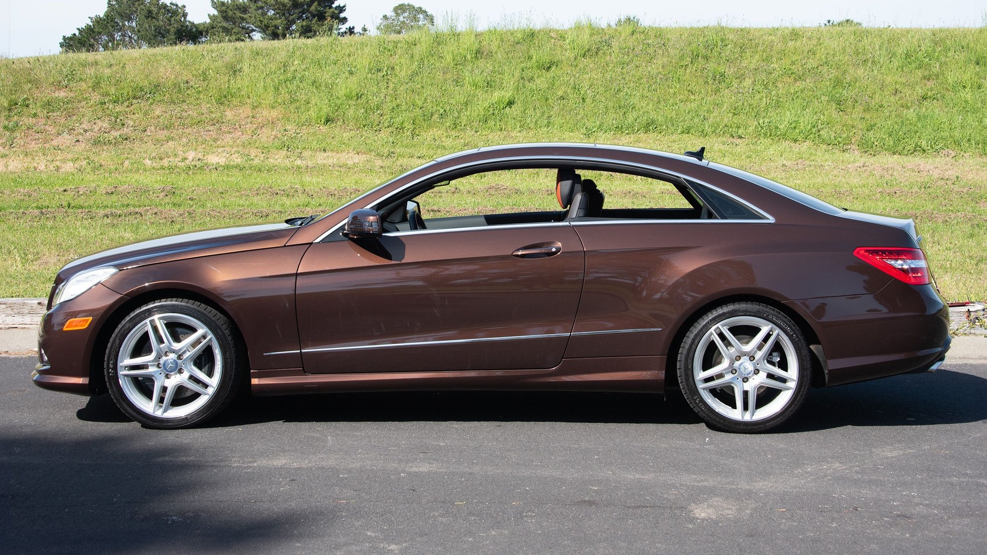 2011 Mercedes-Benz E550 - 2011 E550 Coupe (c207) in Mystic Brown - Used - VIN WDDKJ7CB5BF124038 - 39,000 Miles - 8 cyl - 2WD - Automatic - Coupe - Brown - Mill Valley, CA 94941, United States