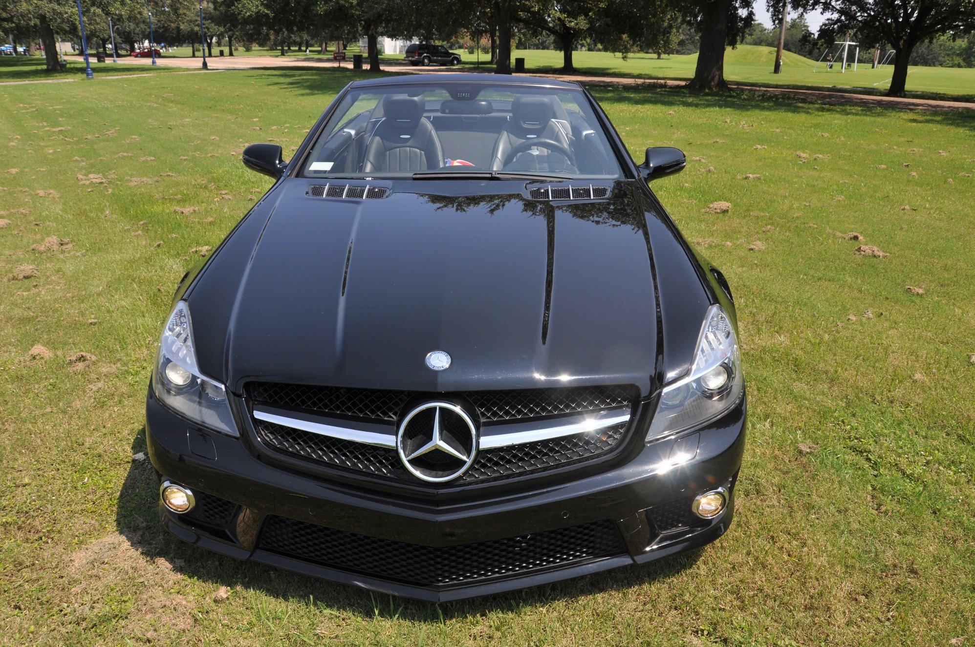 2009 Mercedes-Benz SL63 AMG - 2009 Mercedes-Benz SL63 AMG 6.2L V8 AMG with VERY RARE P30 Performance Package - Used - VIN WDBSK70F39F147681 - 85,283 Miles - 8 cyl - 2WD - Automatic - Convertible - Black - Edmonton, AB T6R3A6, Canada