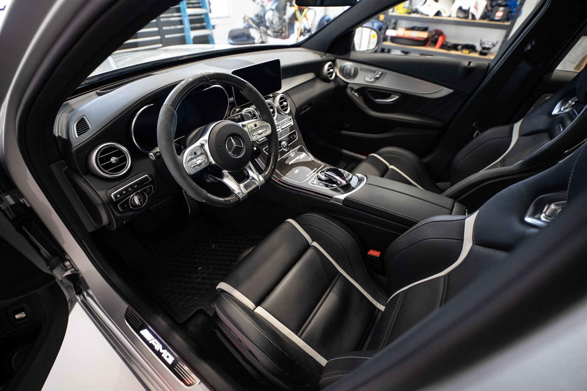 2020 Mercedes-Benz C63 AMG S - FS: 2020 C63 S Sedan - Used - VIN 55SWF8HB0LU331307 - 3,176 Miles - 8 cyl - 2WD - Automatic - Sedan - Silver - Warrenton, VA 20187, United States