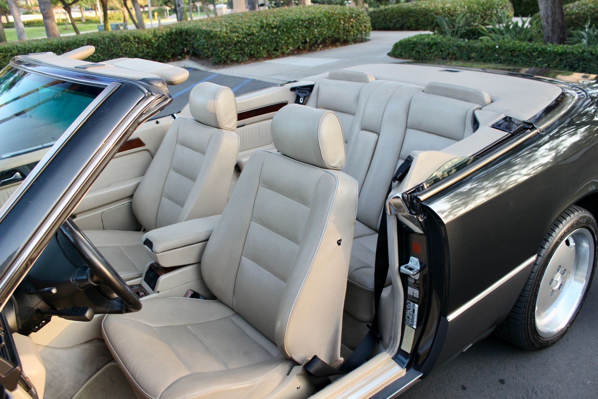 1994 Mercedes-Benz E320 - 1994 Mercedes-Benz E320 Cabriolet Convertible - Used - VIN WDBEA66EXRC049872 - 141,000 Miles - 6 cyl - 2WD - Automatic - Convertible - Black - Irvine, CA 92606, United States