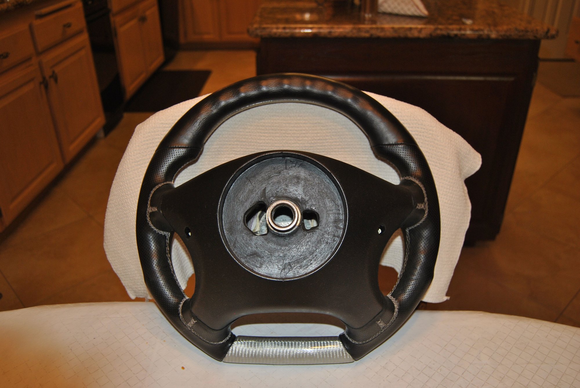 Interior/Upholstery - 2001-2004 MB W203 Carbon Fiber & Leather Flat Bottom Steering Wheel - Used - 2001 to 2004 Mercedes-Benz C220 - Upland, CA 91784, United States