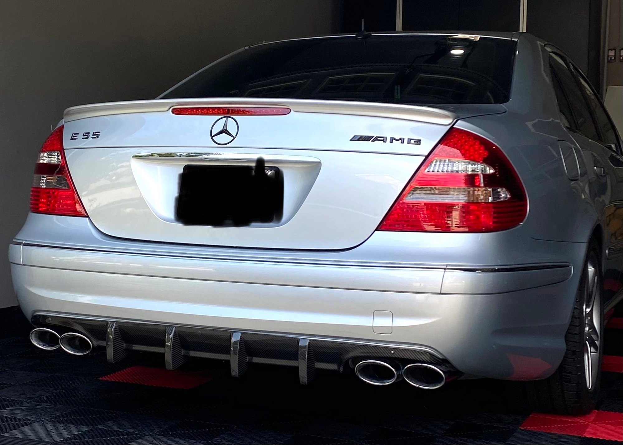 2006 Mercedes-Benz E55 AMG - 2006 E55, Iridium Silver on charcoal, 52k miles - Used - VIN WDBUF76J36A878029 - 52,000 Miles - 8 cyl - 2WD - Automatic - Sedan - Silver - Crownsville, MD 21032, United States