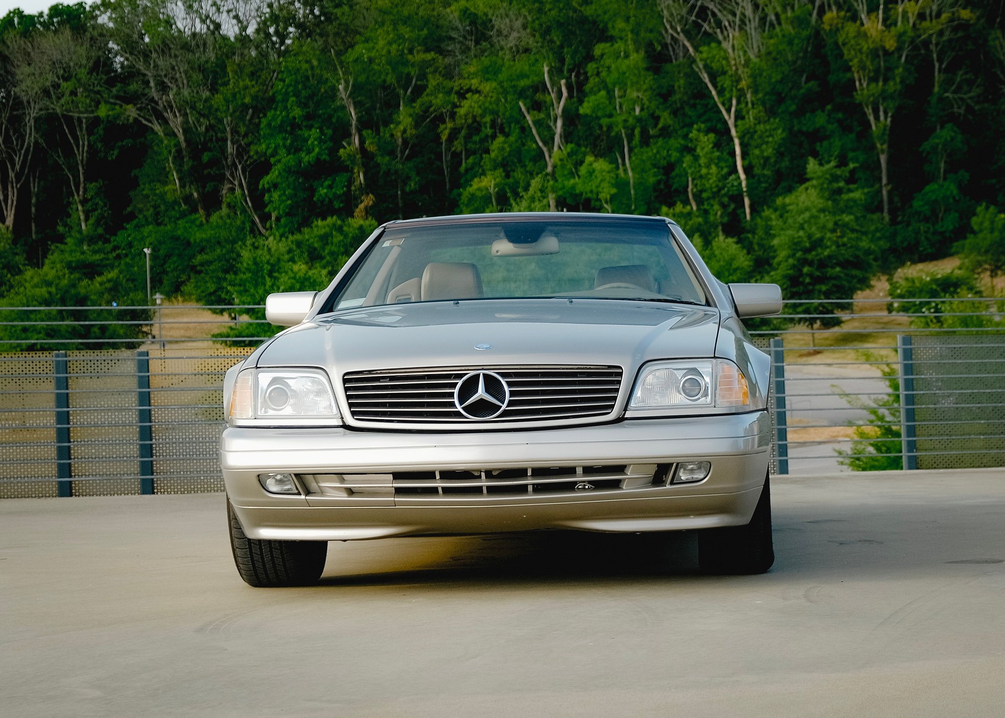 1998 Mercedes-Benz SL500 - 1998 Mercedes-Benz SL500 w/ Pano Top - Used - VIN WDBFA67F6WF157394 - 52,900 Miles - 8 cyl - 2WD - Automatic - Convertible - Gold - Franklin, TN 37067, United States