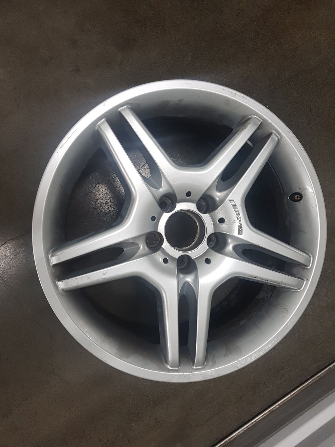 Wheels and Tires/Axles - Mercedes E55 2003 2004 2005 2006 18" OEM Rim Wheel Rear 65317 A2114012702 - Used - 2003 to 2006 Mercedes-Benz E55 AMG - Los Angeles, CA 90034, United States