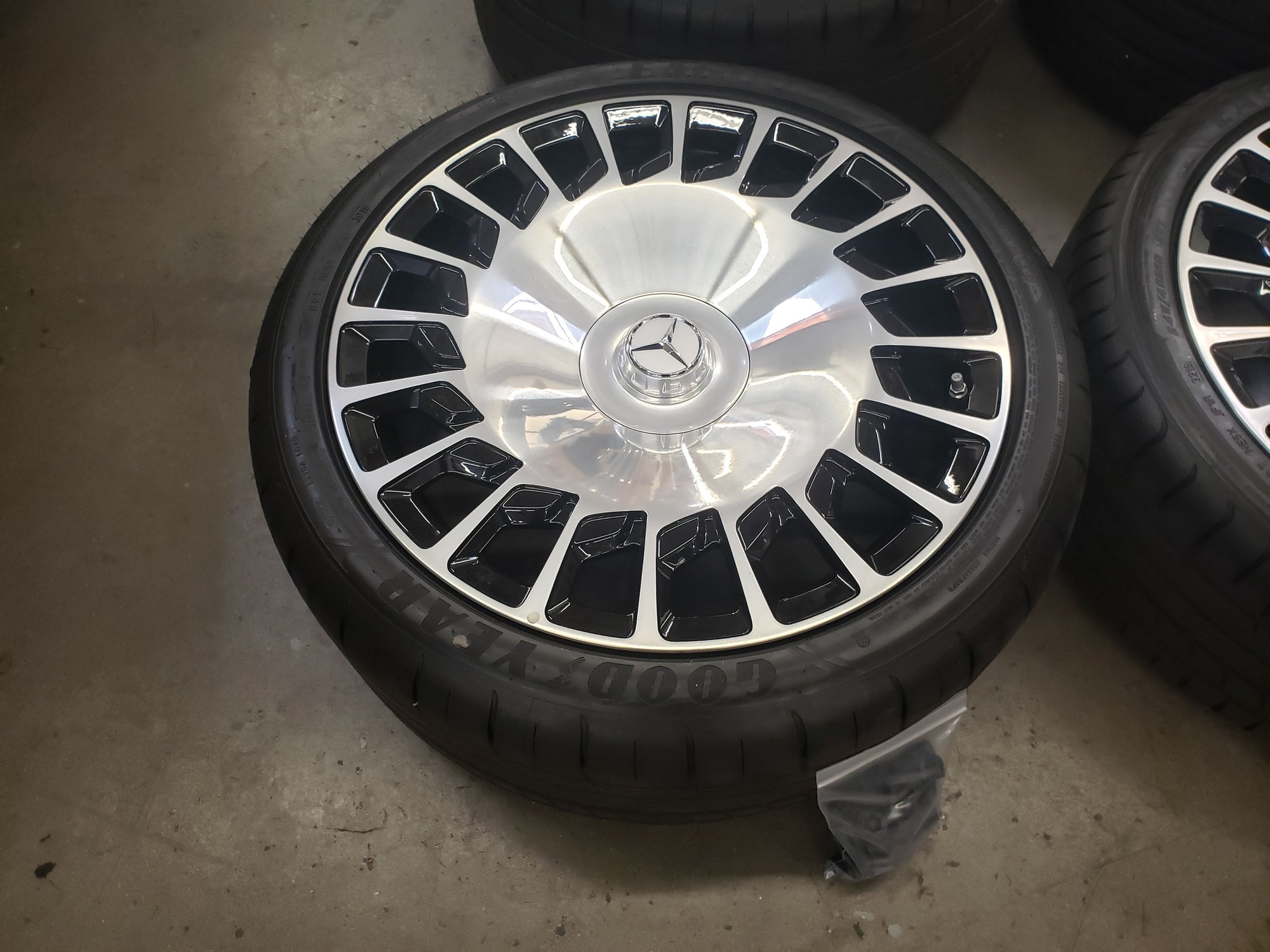 Wheels and Tires/Axles - FS Brand new Maybach Forged wheels w/Good Year run flats and tpm sensors - New - 2016 to 2020 Maybach All Models - 2007 to 2020 Mercedes-Benz S550 - Seal Beach, CA 90740, United States