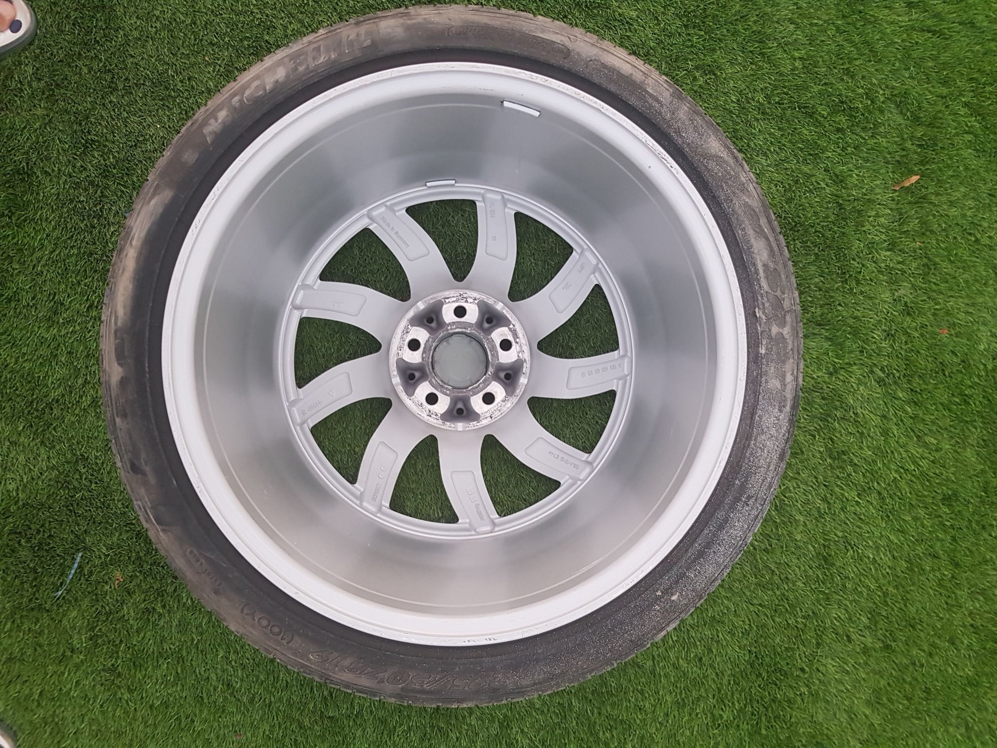 Wheels and Tires/Axles - SLR McLaren wheels for sale (original) - Used - 2005 to 2011 Mercedes-Benz SLR McLaren - Dubai, United Arab Emirates
