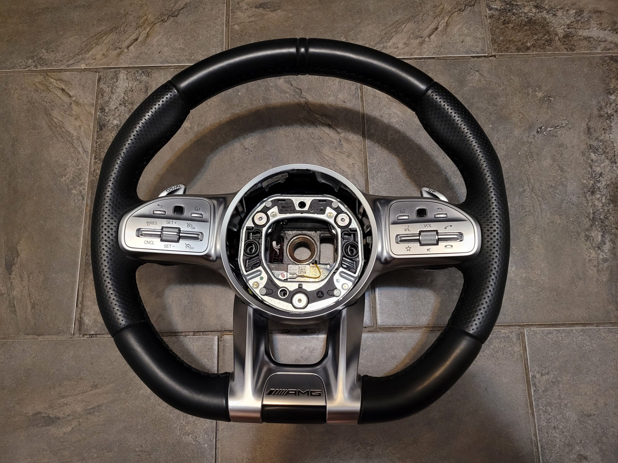Steering/Suspension - 2018 - 2020 Mercedes-Benz AMG Steering Flat Bottom Steering Wheel C63 S63 GT63 + Air - Used - 0  All Models - Niagara Falls, NY 14302, United States