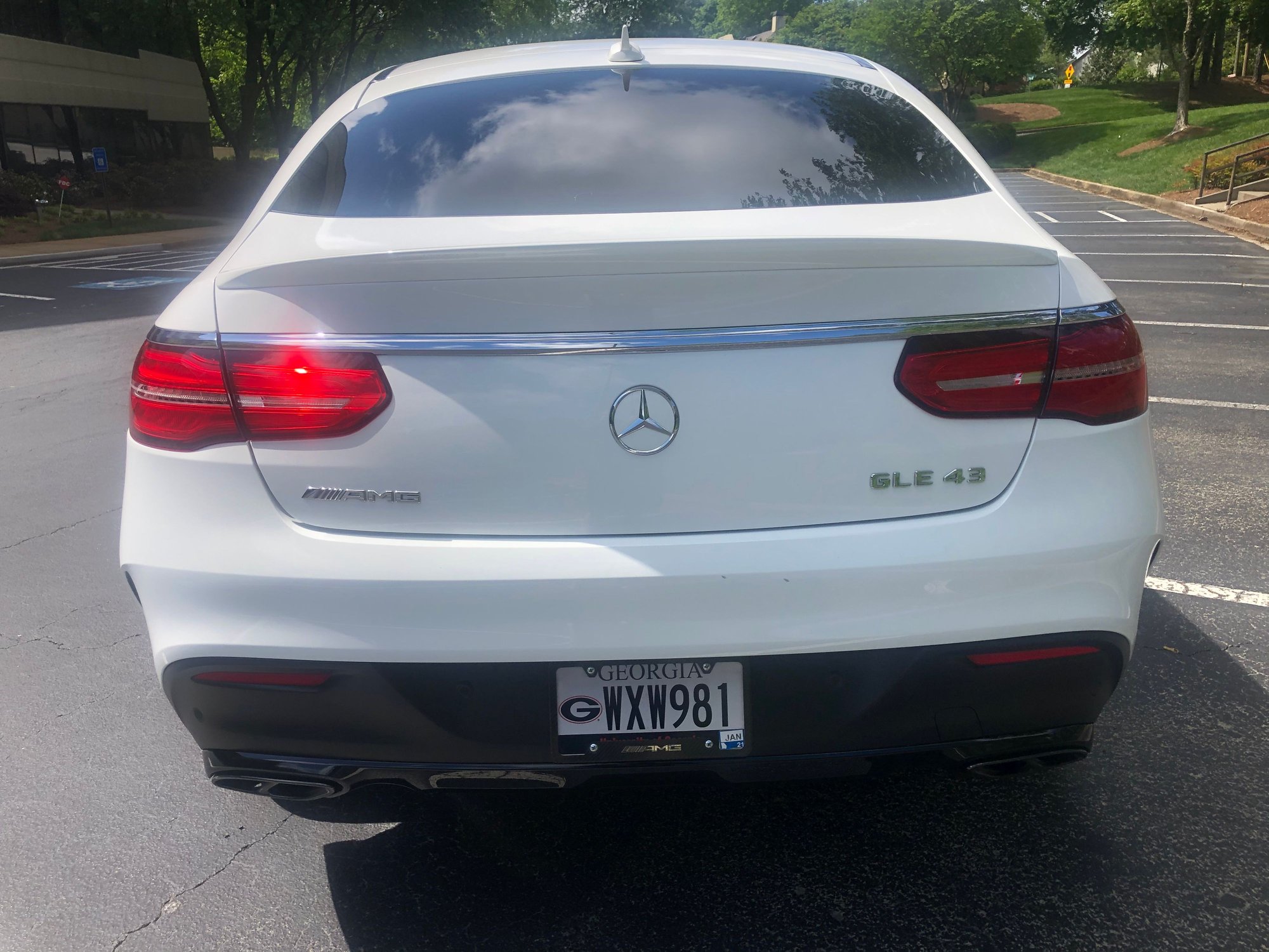 2018 Mercedes-Benz GLE43 AMG - 2018 GLE 43 AMG Coupe - Used - VIN 4JGED6EB3JA123435 - 38,000 Miles - 6 cyl - AWD - Automatic - White - Atlanta, GA 30328, United States