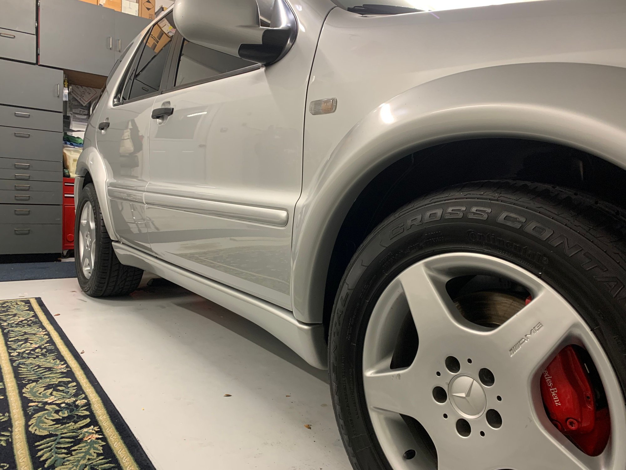 2001 Mercedes-Benz ML55 AMG - Mercedes ML55 AMG - $12,400 (Fort Myers, FL) - Used - VIN 4JGAB74E71A244491 - 167,000 Miles - 8 cyl - 4WD - Automatic - SUV - Silver - Fort Myers, FL 33967, United States
